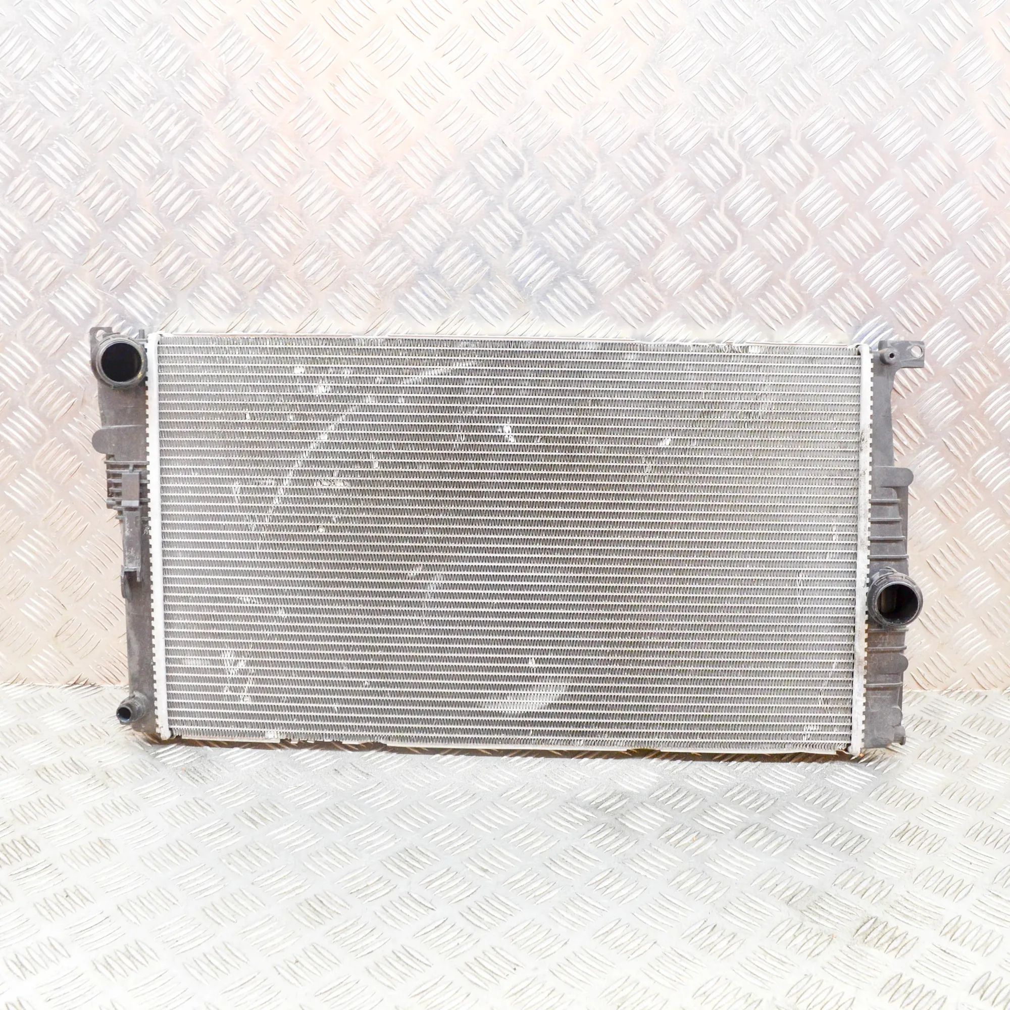 BMW 2 (F22 / F23) Cooling Radiator Cooling Radiator — BMW 2 SERIES COUPE (F22, F87...