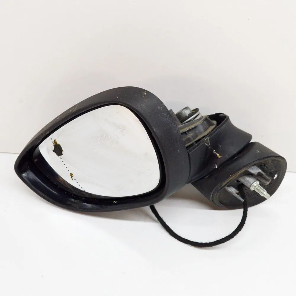 Ford Fiesta Left Side Wing Mirror Left Side Wing Mirror — FORD FIESTA (VI) (2008-...