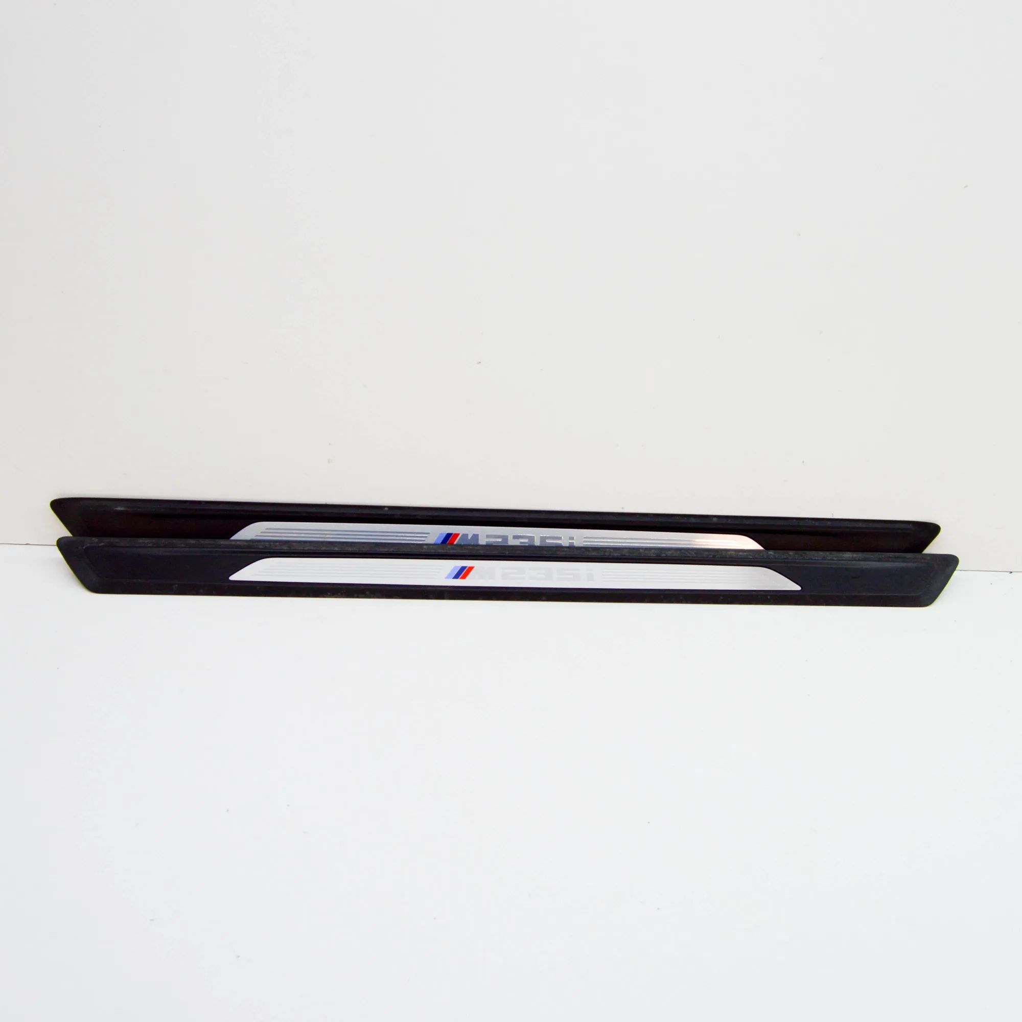 BMW 2 (F22 / F23) Door Sill Trim Kit Door Sill Trim Kit — BMW 2 SERIES COUPE (F22, F...