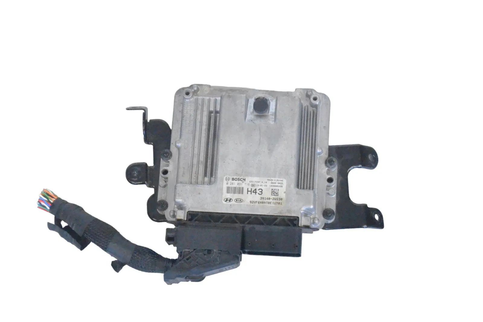 Hyundai i40 Engine Control Unit Engine Control Unit — HYUNDAI I40 (CW VF) (2011...