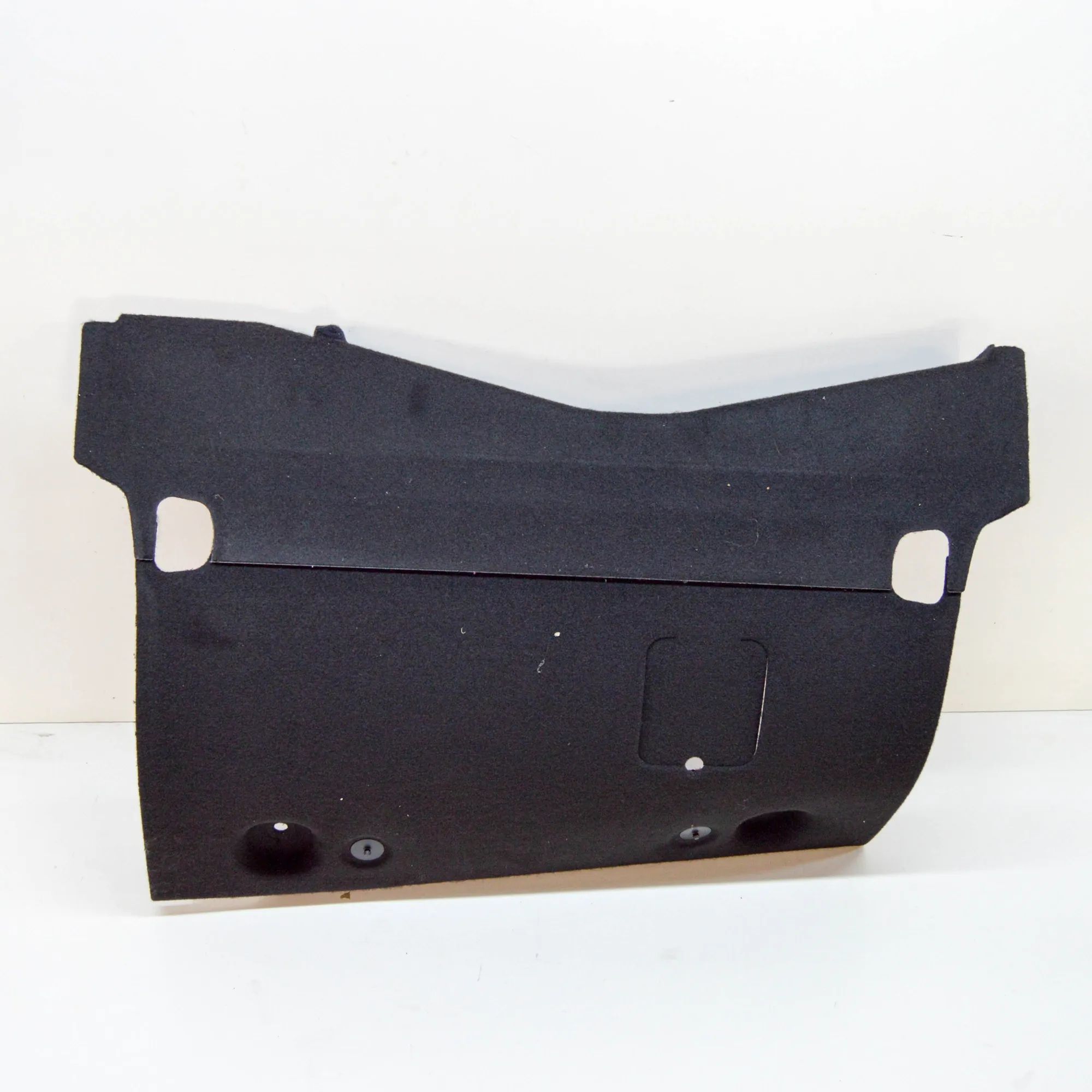 Maserati Quattroporte Spare wheel section trim Spare wheel section trim — MASERATI QUATTROPORT...