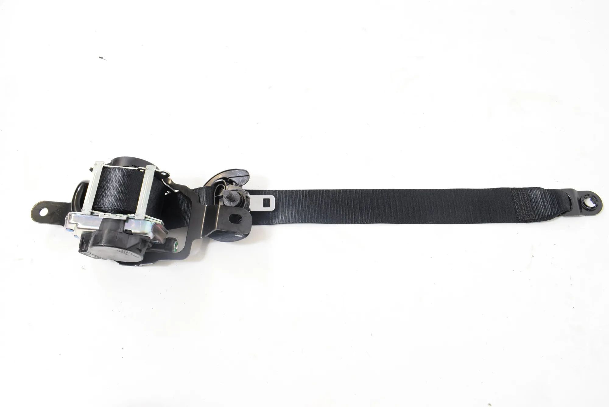 BMW X5 (F15) Rear Right Seatbelt Rear Right Seatbelt — BMW X5 (F15, F85) (2012-2...