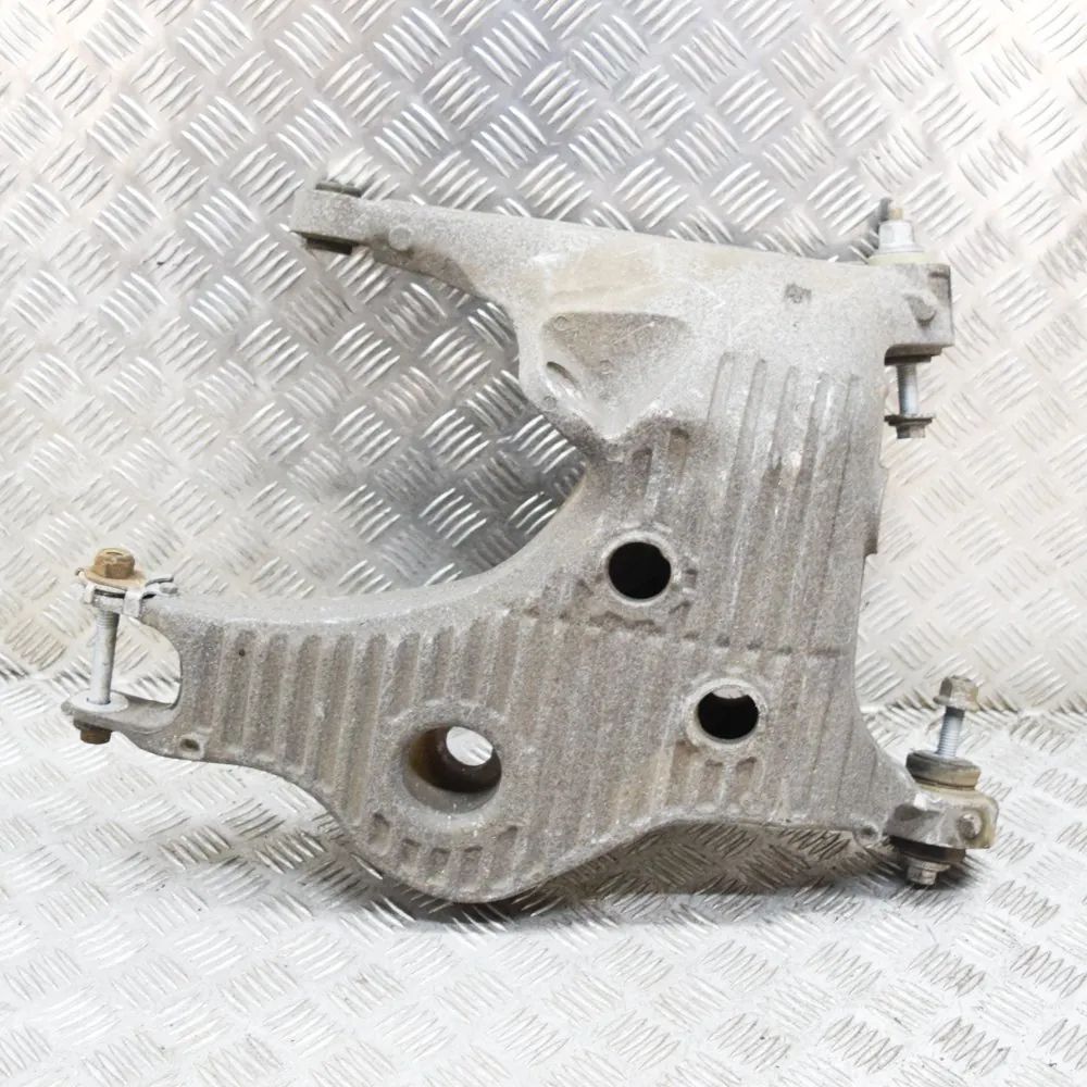Land Rover Range Rover Sport (L494) Rear Right Lower Control Arm Rear Right Lower Control Arm — LAND ROVER RANGE...