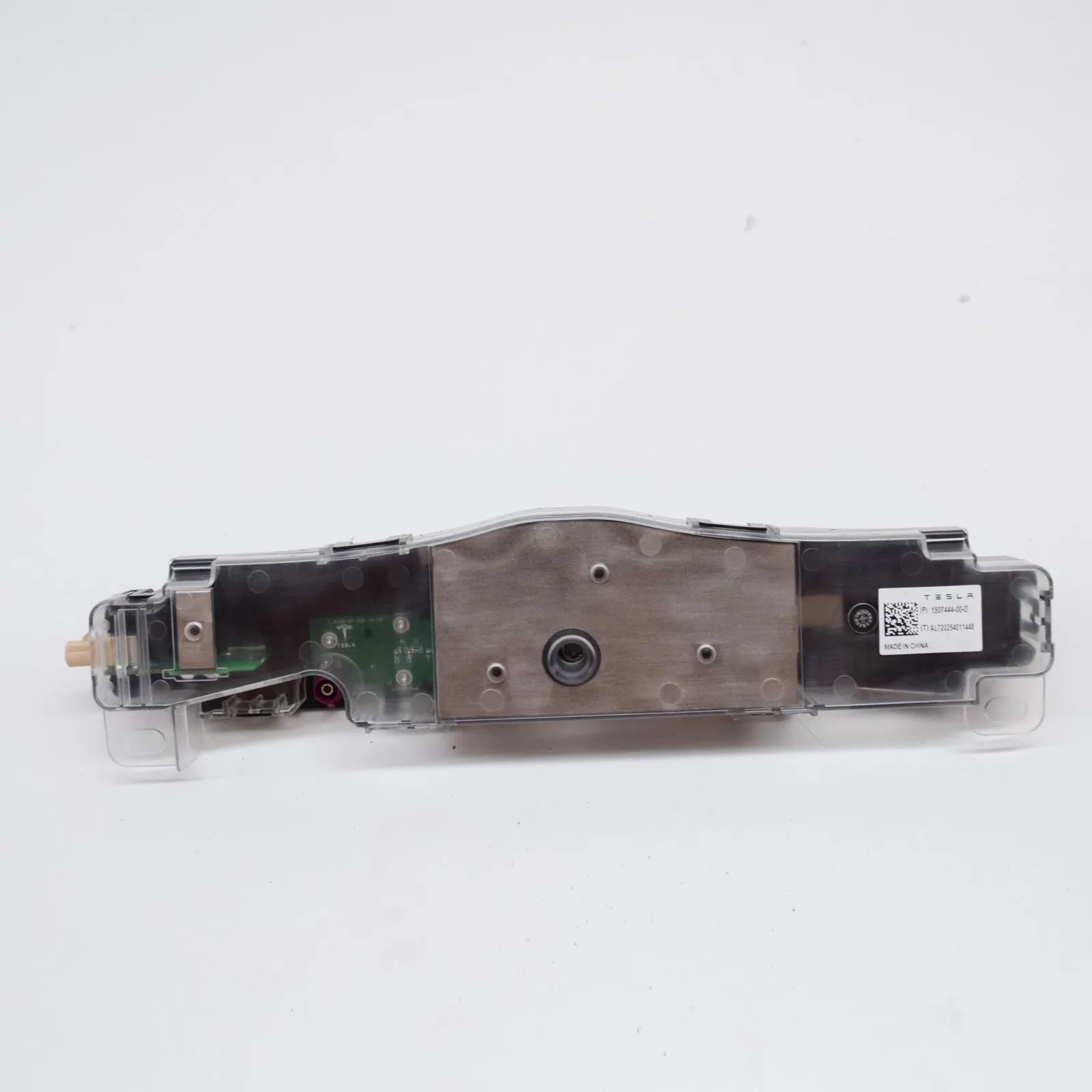 Tesla Model Y antenna Antenna — TESLA MODEL Y (2019-...) — 1507444-00...