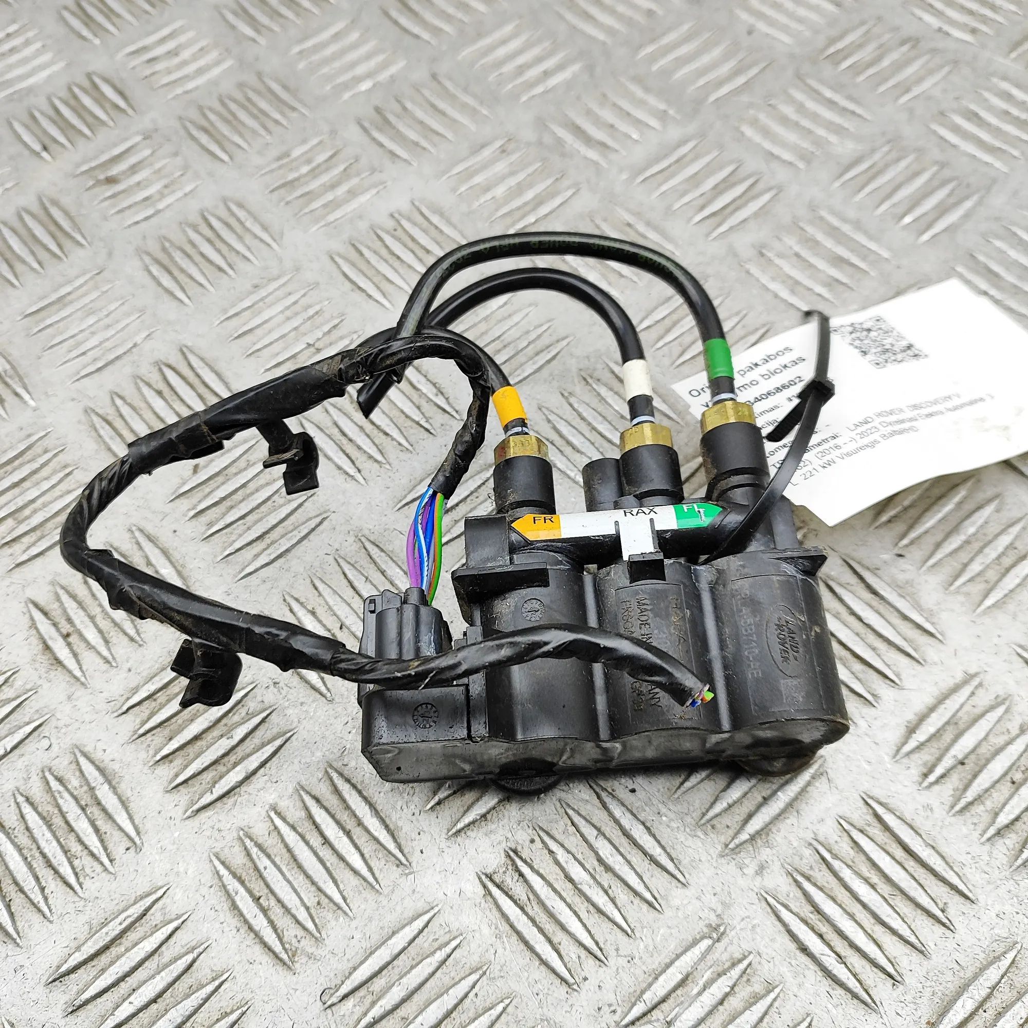Land Rover Discovery Air Suspension Control Unit Air Suspension Control Unit — LAND ROVER DISCOV...