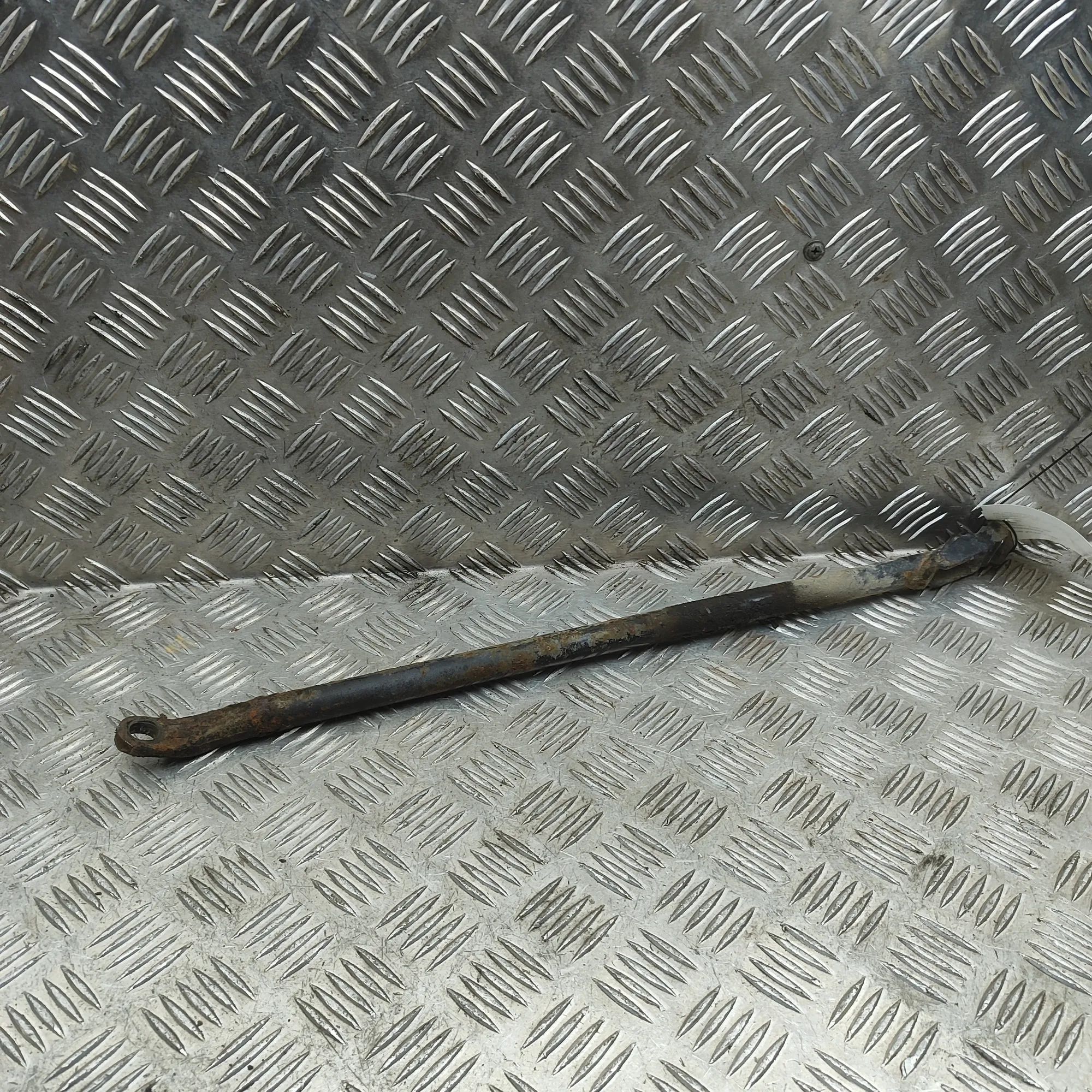 Jaguar XK Control arm — rear left Control arm — rear left — JAGUAR XK (8 Coupe X1...