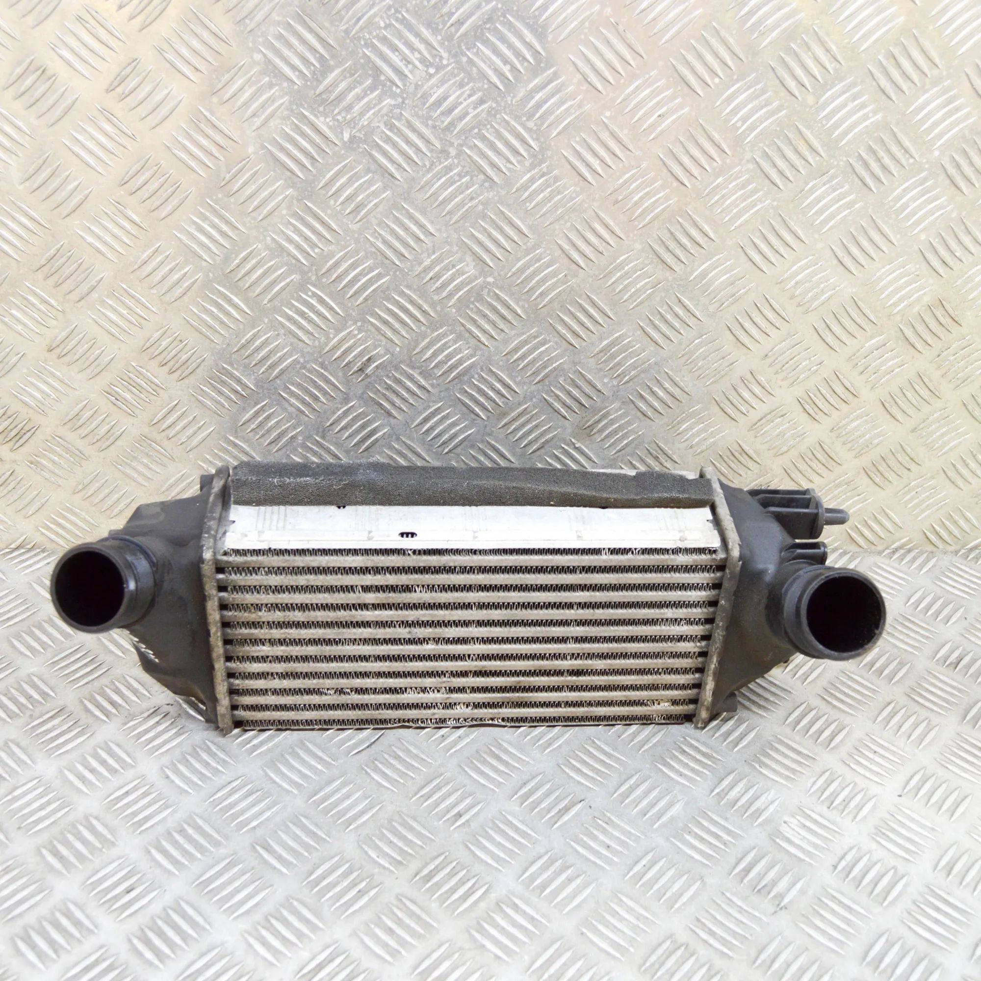 Ford Fiesta Intercooler radiator Intercooler radiator — FORD FIESTA (VI) (2008-....