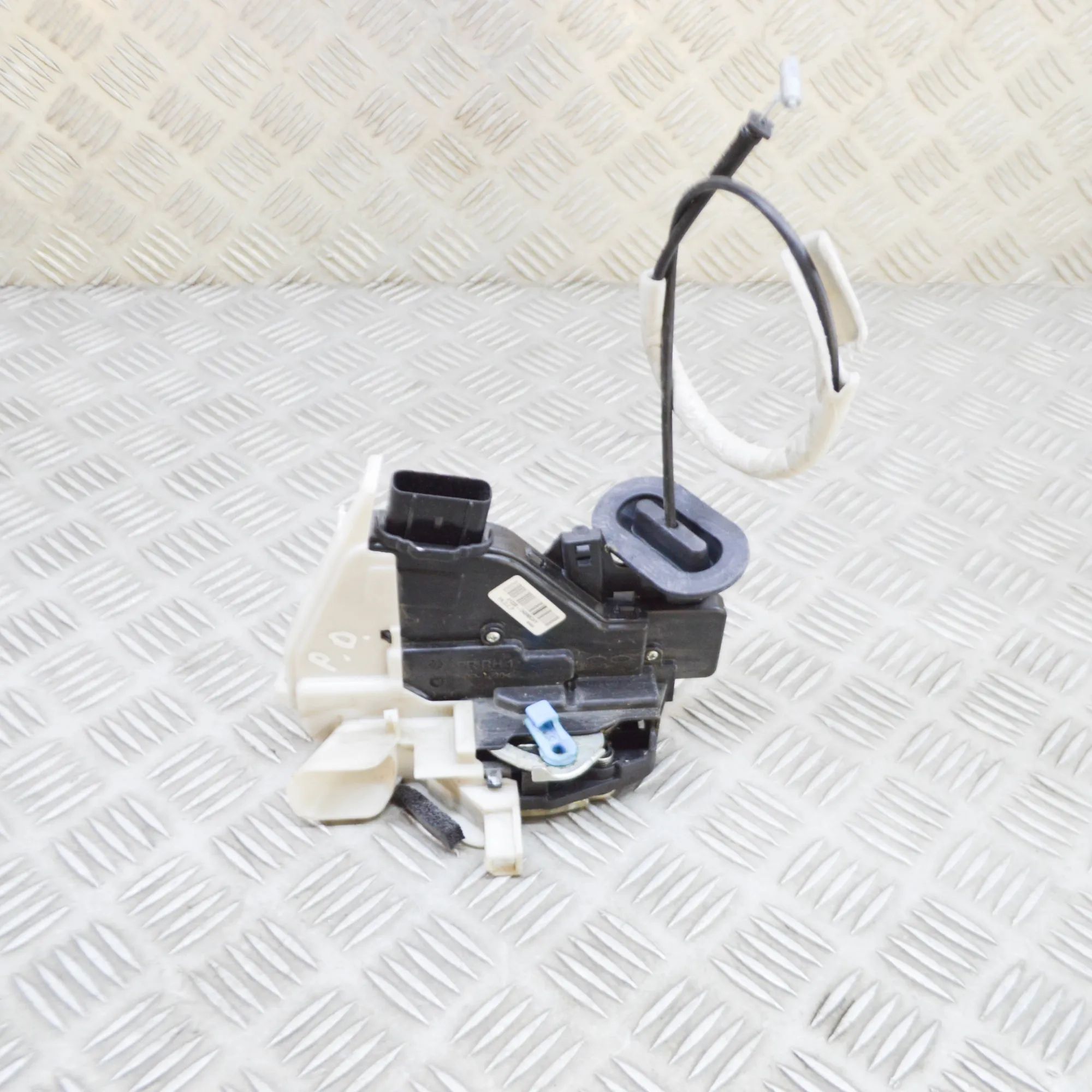 Kia Optima (JF) Door lock — front right