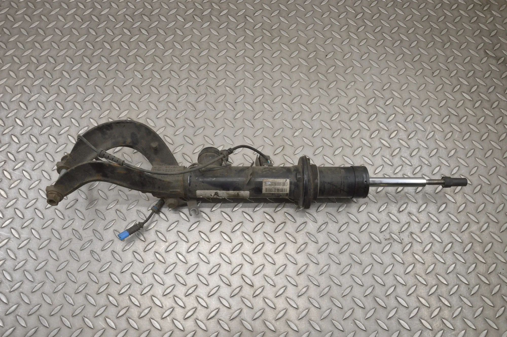 BMW X5 (E70) Shock absorber — front right Shock absorber — front right — BMW X5 (F15, F85...
