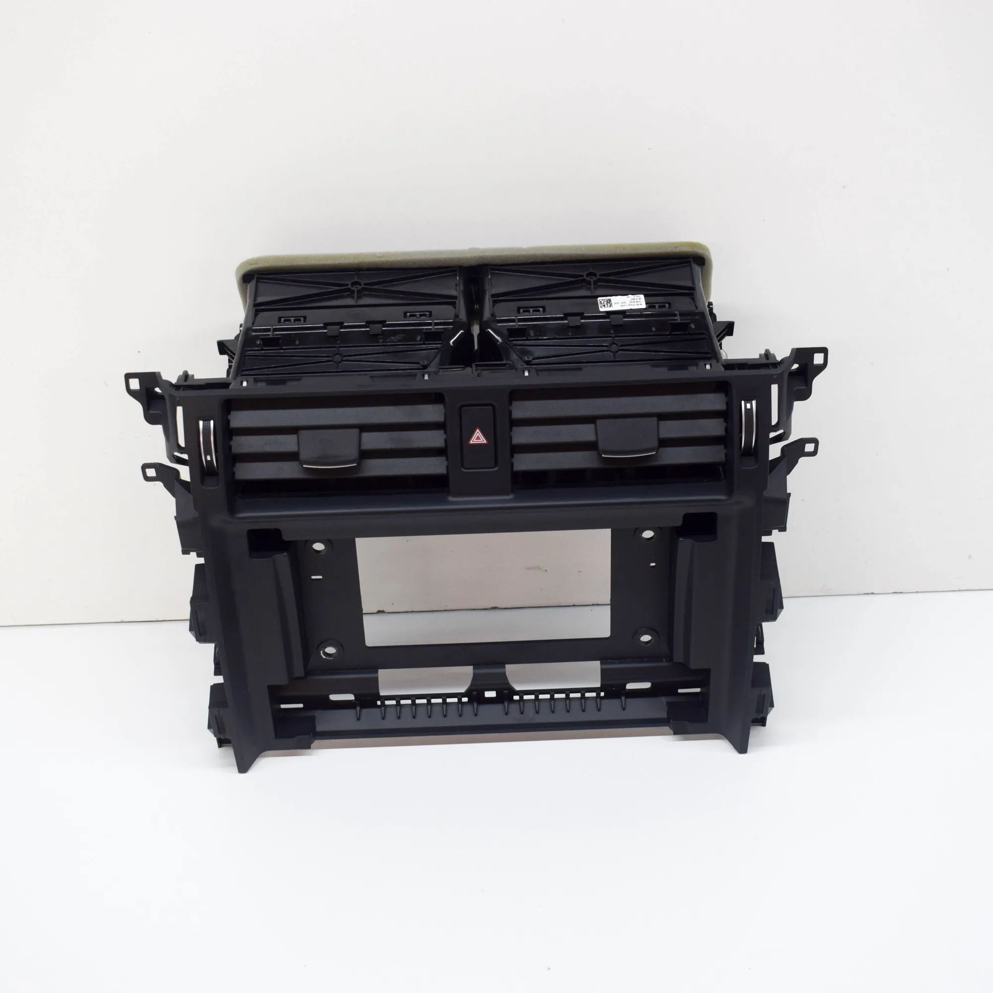 Land Rover Discovery Dashboard Air Vents Dashboard Air Vents — LAND ROVER DISCOVERY (V L...