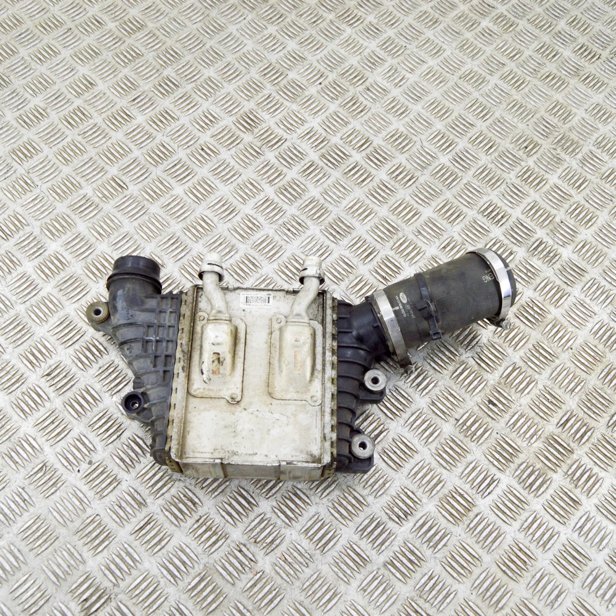 Land Rover Range Rover Evoque Intercooler radiator Intercooler radiator — LAND ROVER RANGE ROVER E...
