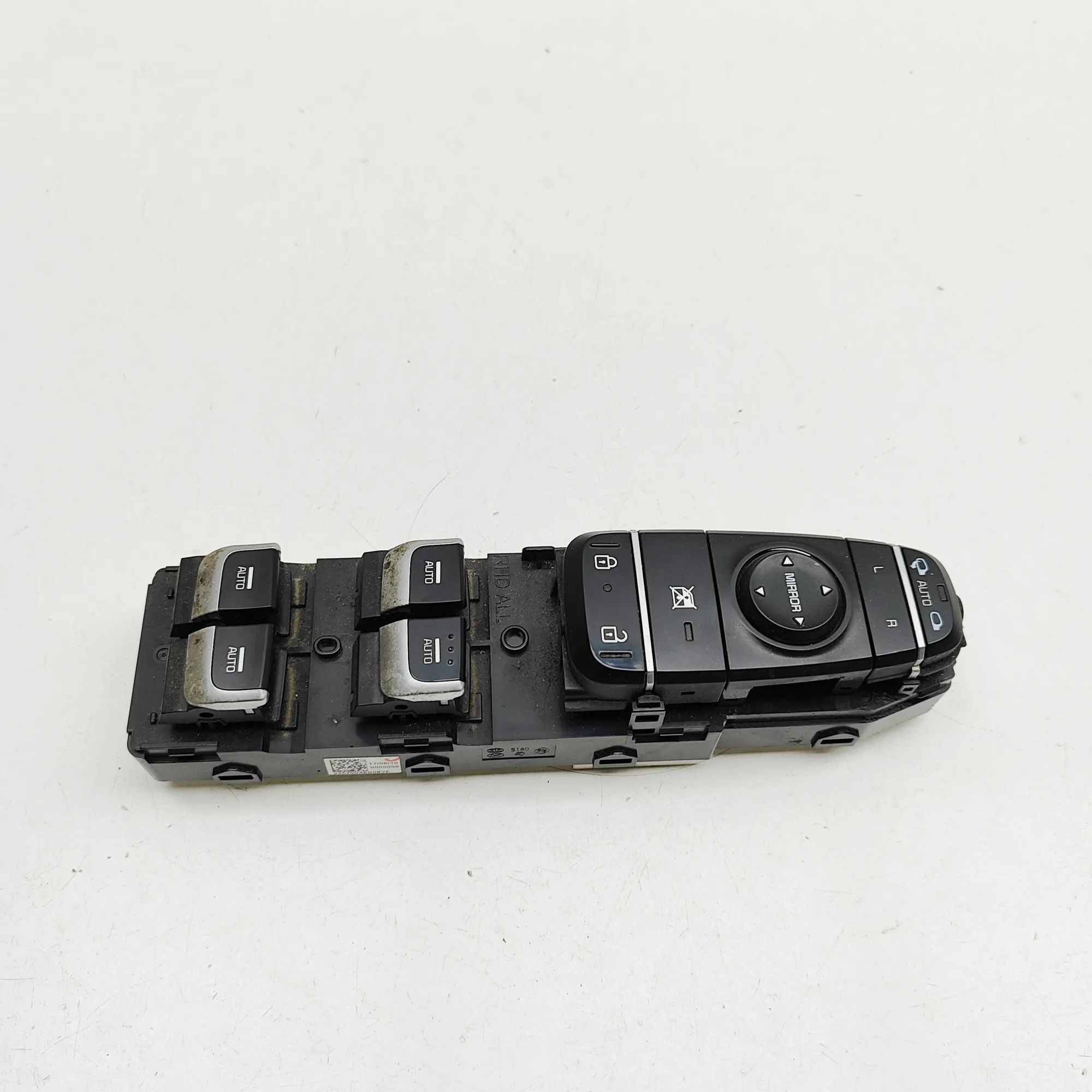 Kia Optima (JF) Door window switch — front right