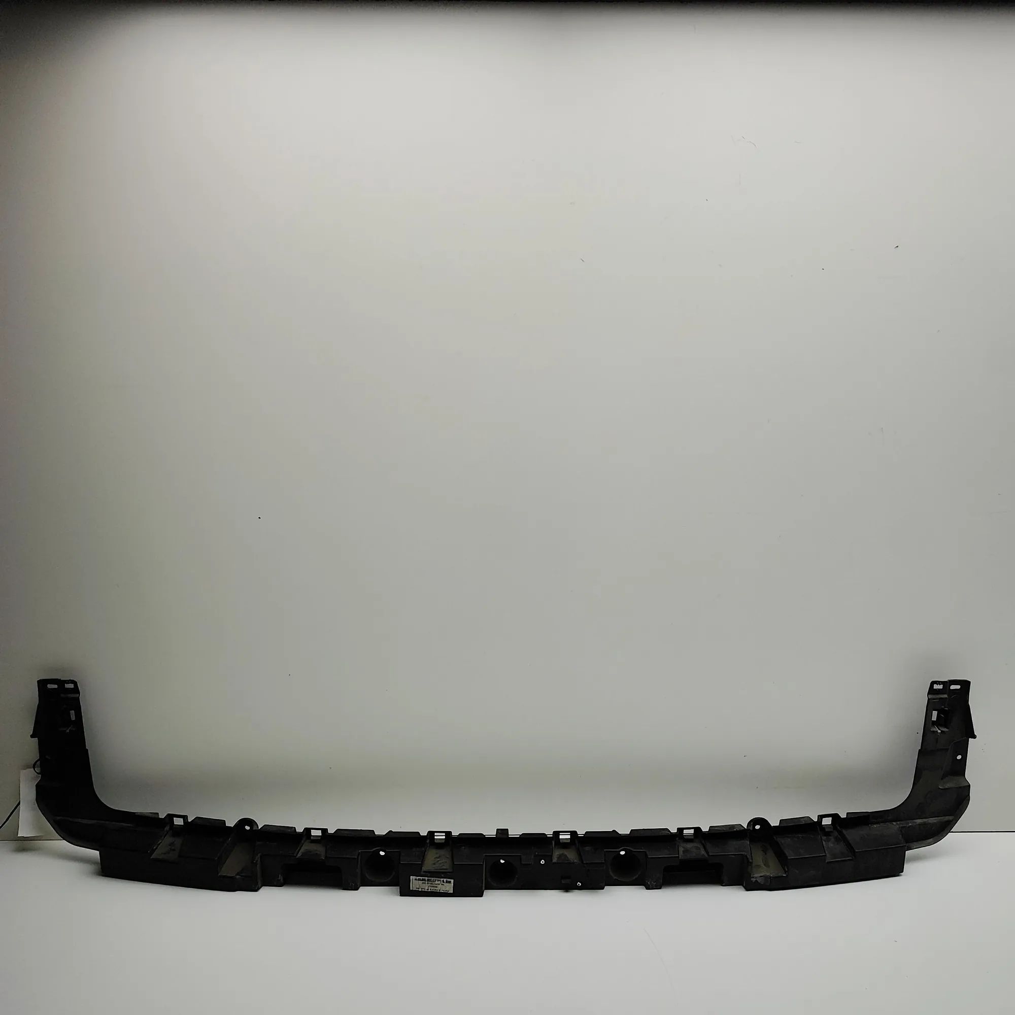 Alfa-Romeo Stelvio Rear Bumper Middle Bracket Rear Bumper Middle Bracket — ALFA ROMEO STELVIO...