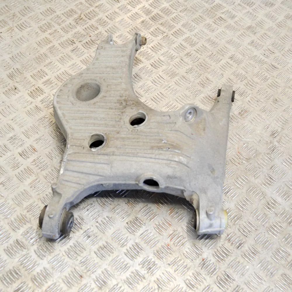 Land Rover Discovery Rear Right Lower Control Arm Rear Right Lower Control Arm — LAND ROVER DISCO...