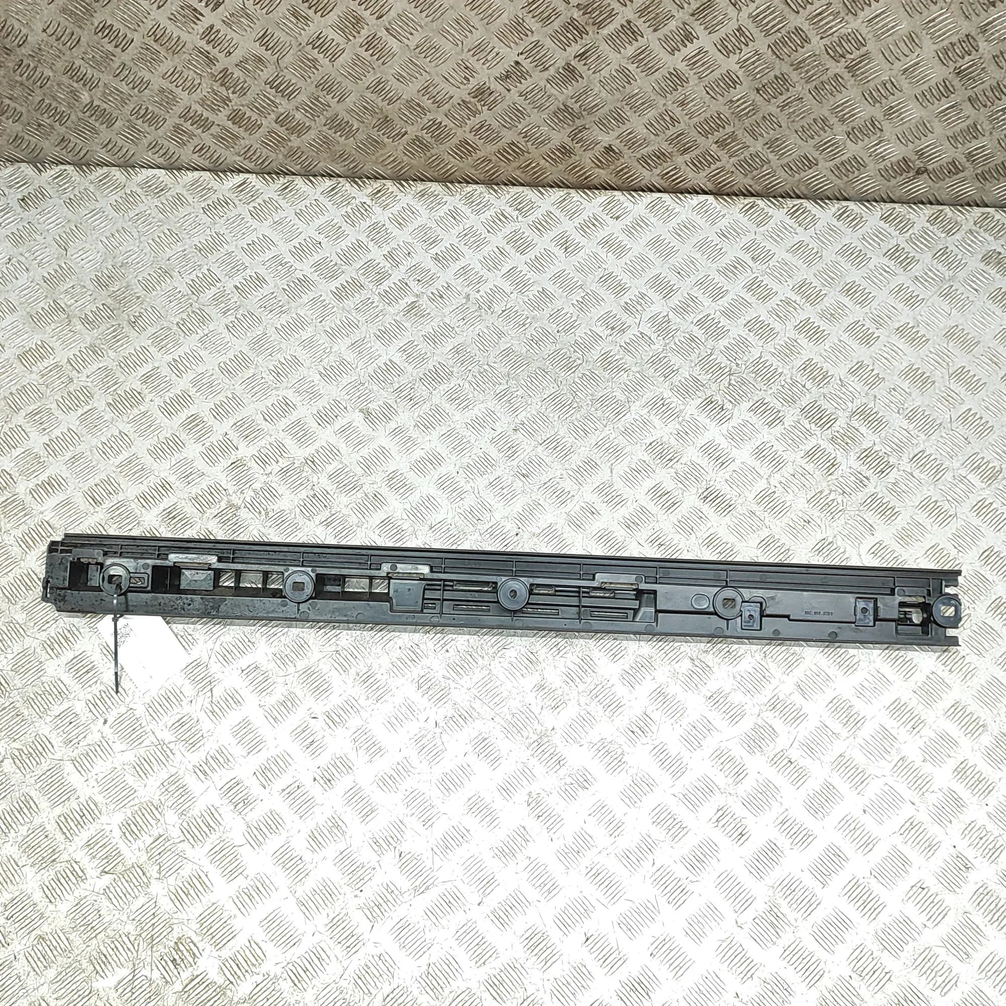 Porsche Macan (XAB) Side skirt bracket Side skirt bracket — PORSCHE MACAN (XAB) (2024-...