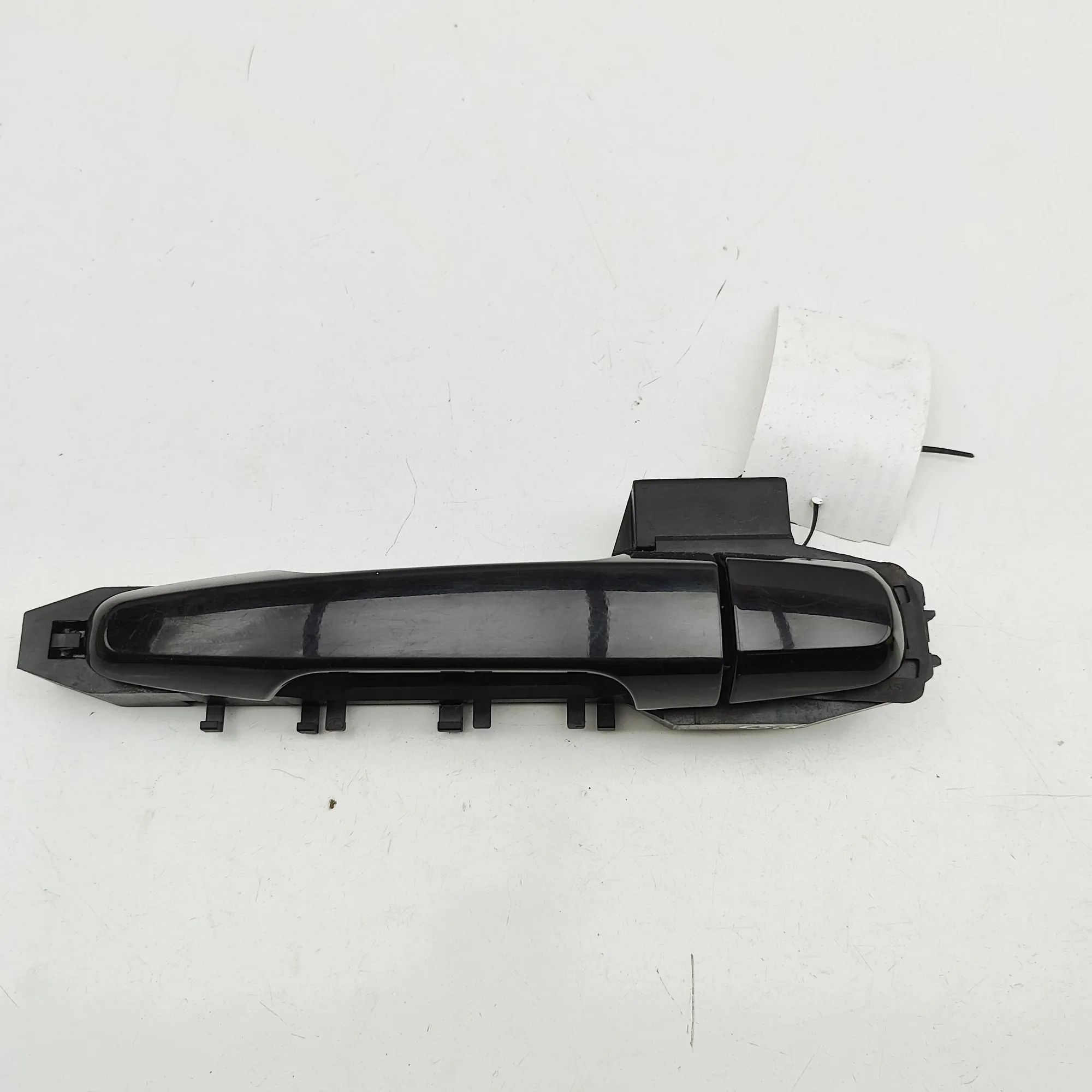 Mitsubishi Eclipse Cross Exterior door handle — rear left Exterior door handle — rear left — MITSUBISHI L...