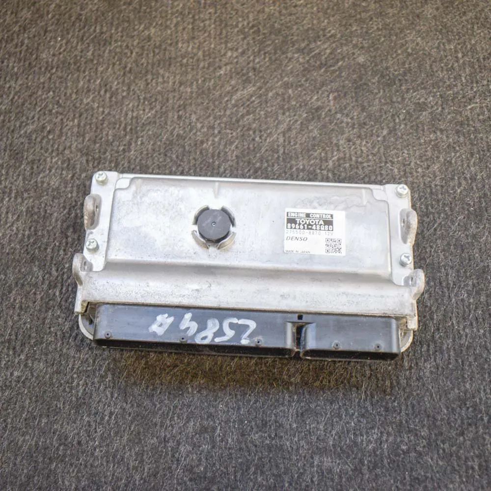 Lexus RX Engine Control Unit Engine Control Unit — LEXUS RX (_L1_) (2008-201...