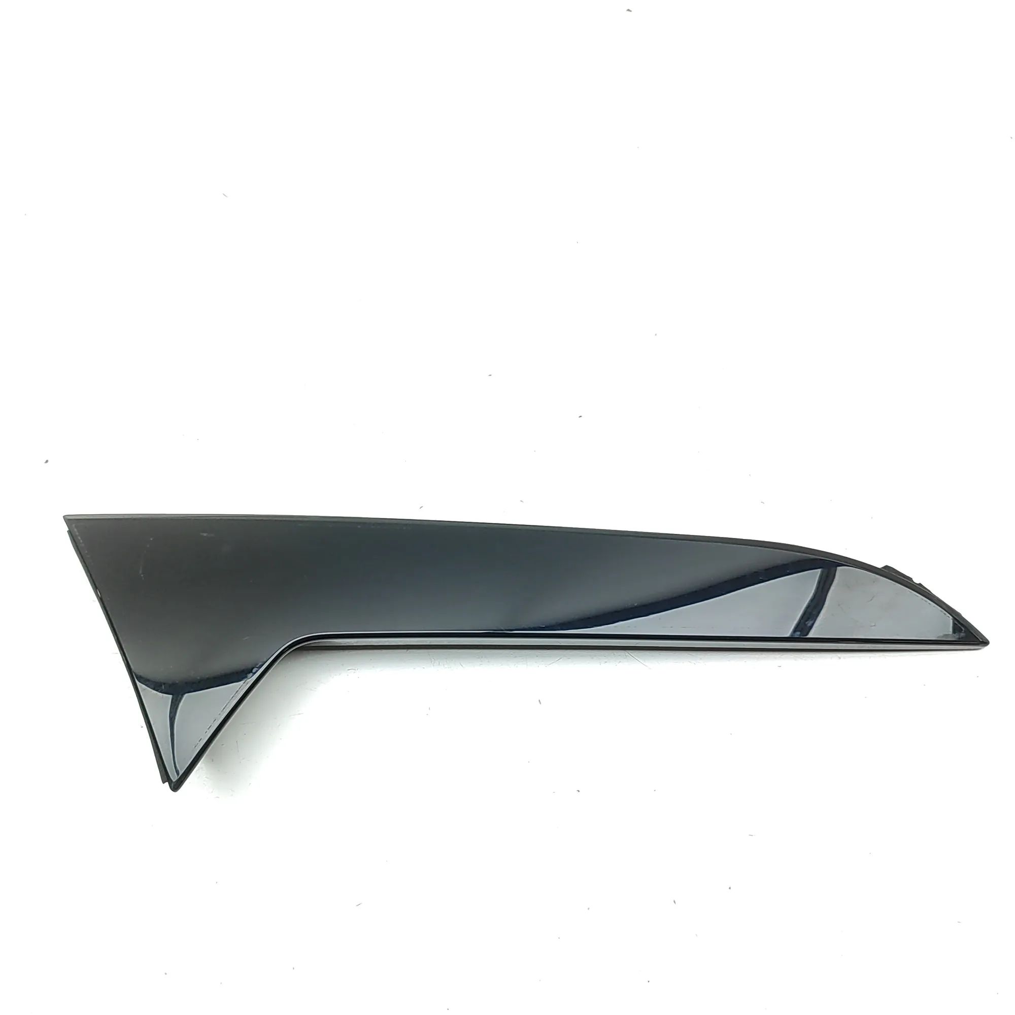 Audi Q5 (GU) Tailgate Bootlid Trim Tailgate Bootlid Trim — AUDI Q5 (GUB) (2025-......