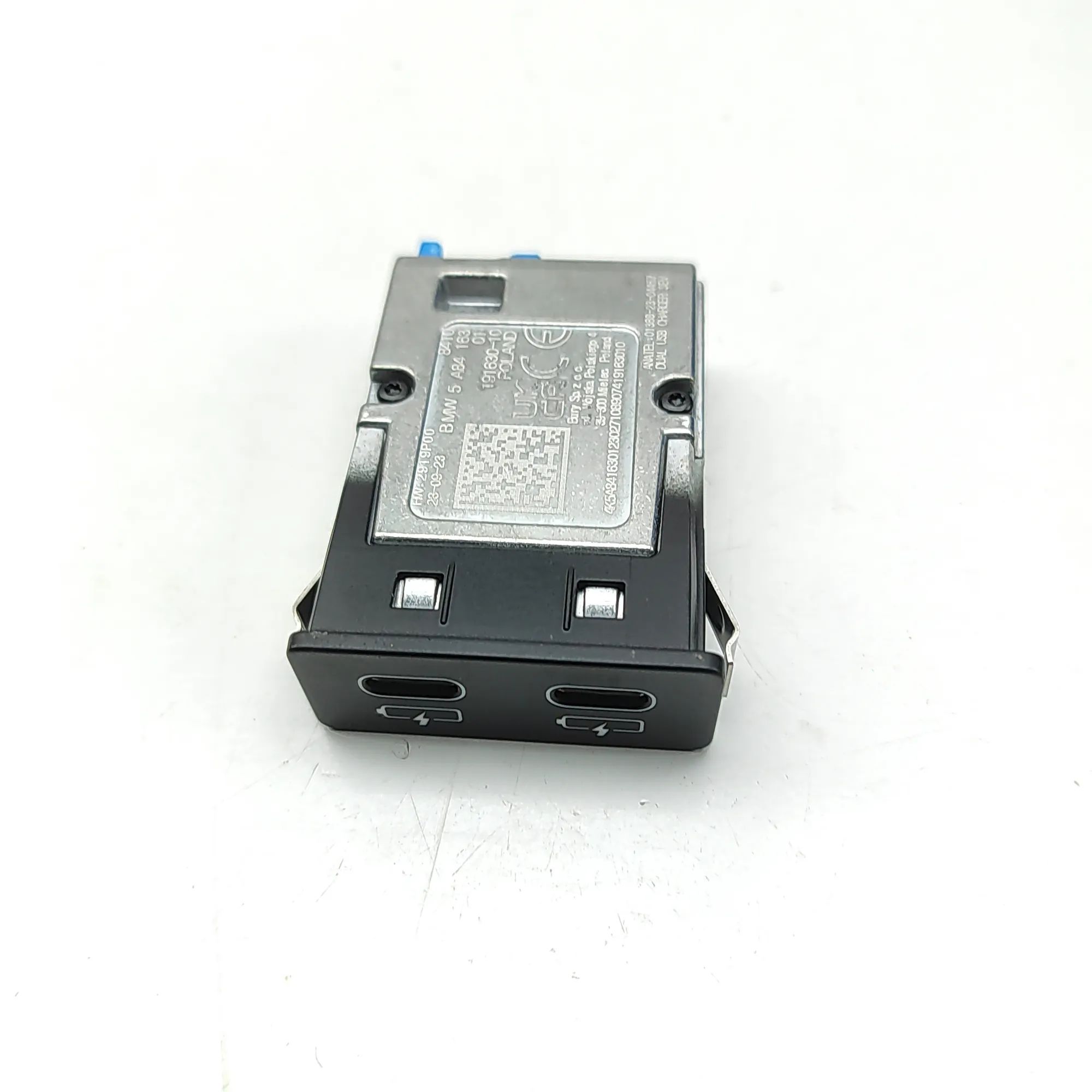BMW X5 (G05) USB USB — BMW X5 (G05) (2018-...) — 5A84163

Part c...