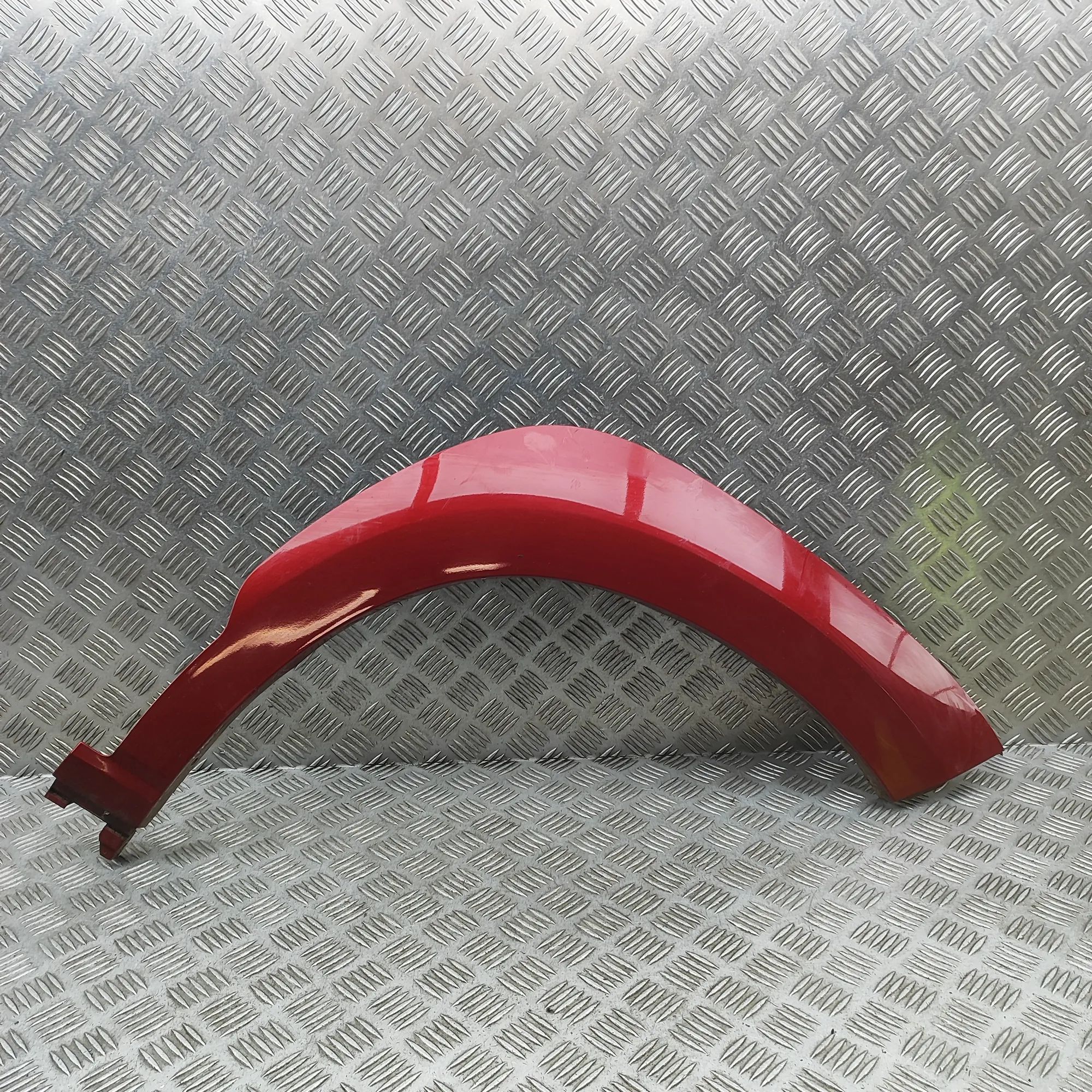 Hyundai Kona Wheel arch trim — front right Wheel arch trim — front right — HYUNDAI KONA (2...