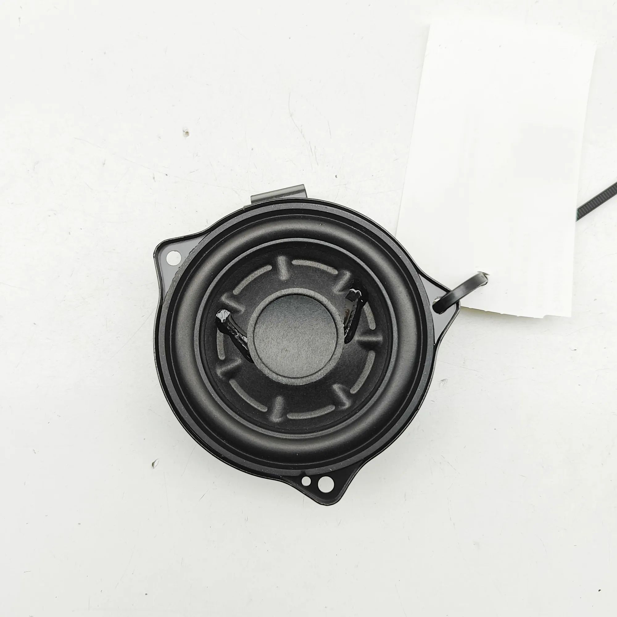 Land Rover Defender Parcel shelf speaker Parcel shelf speaker — LAND ROVER DEFENDER (Sta...