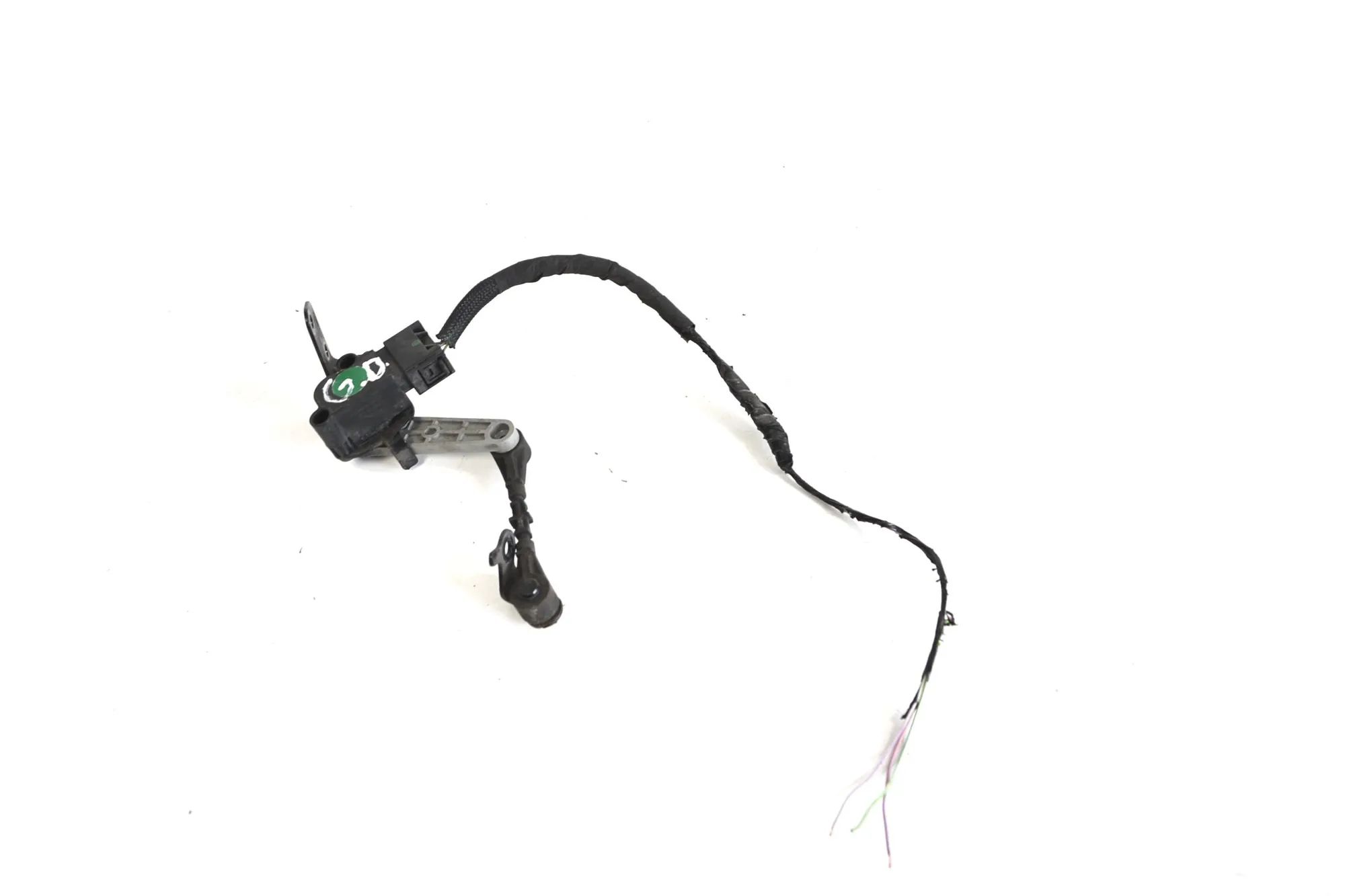 Land Rover Range Rover Velar Ride height sensor — rear right Ride height sensor — rear right — LAND ROVER RA...