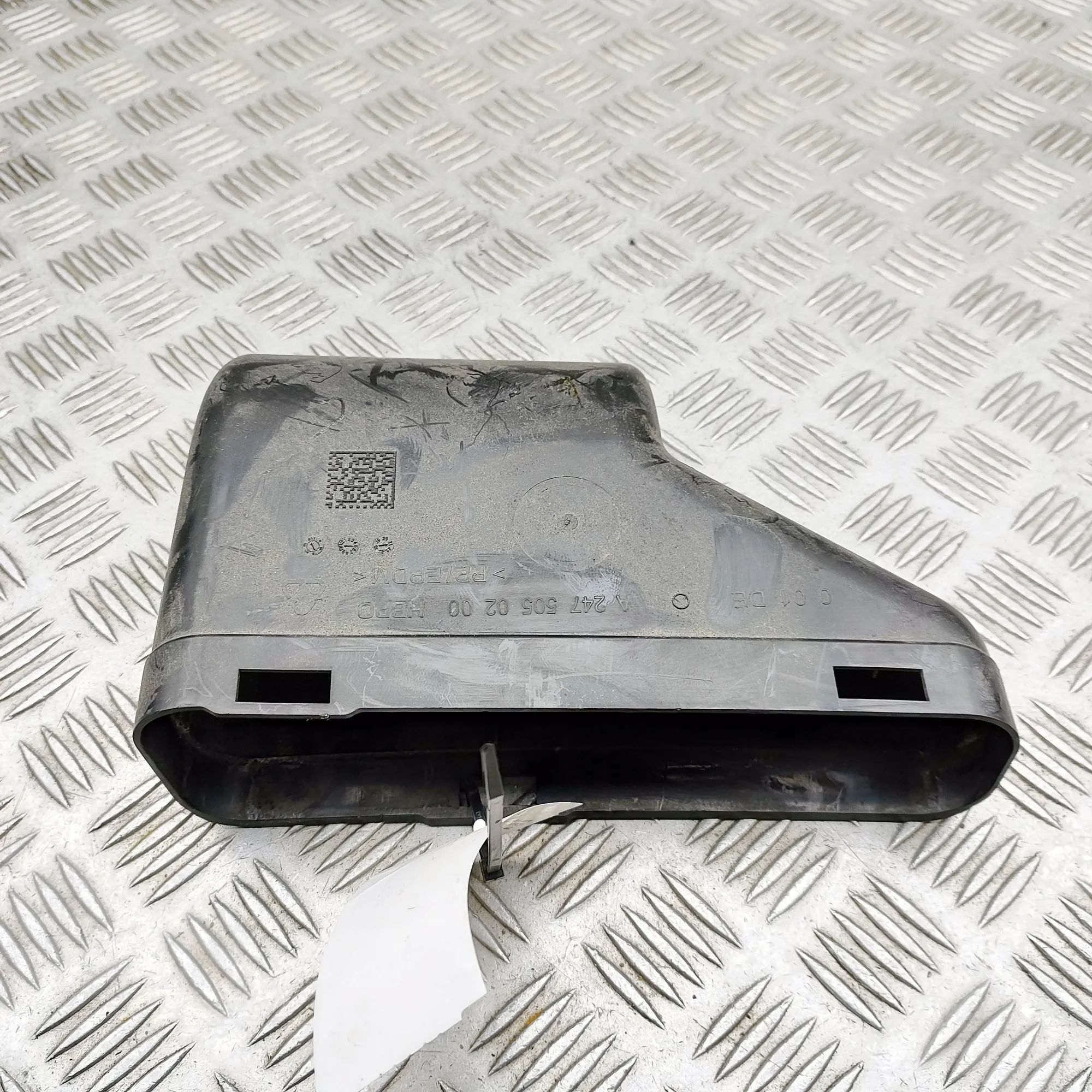 Mercedes-Benz GLA / EQA (H247) Air Intake Tube Air Intake Tube — MERCEDES BENZ GLA (H247) (202...