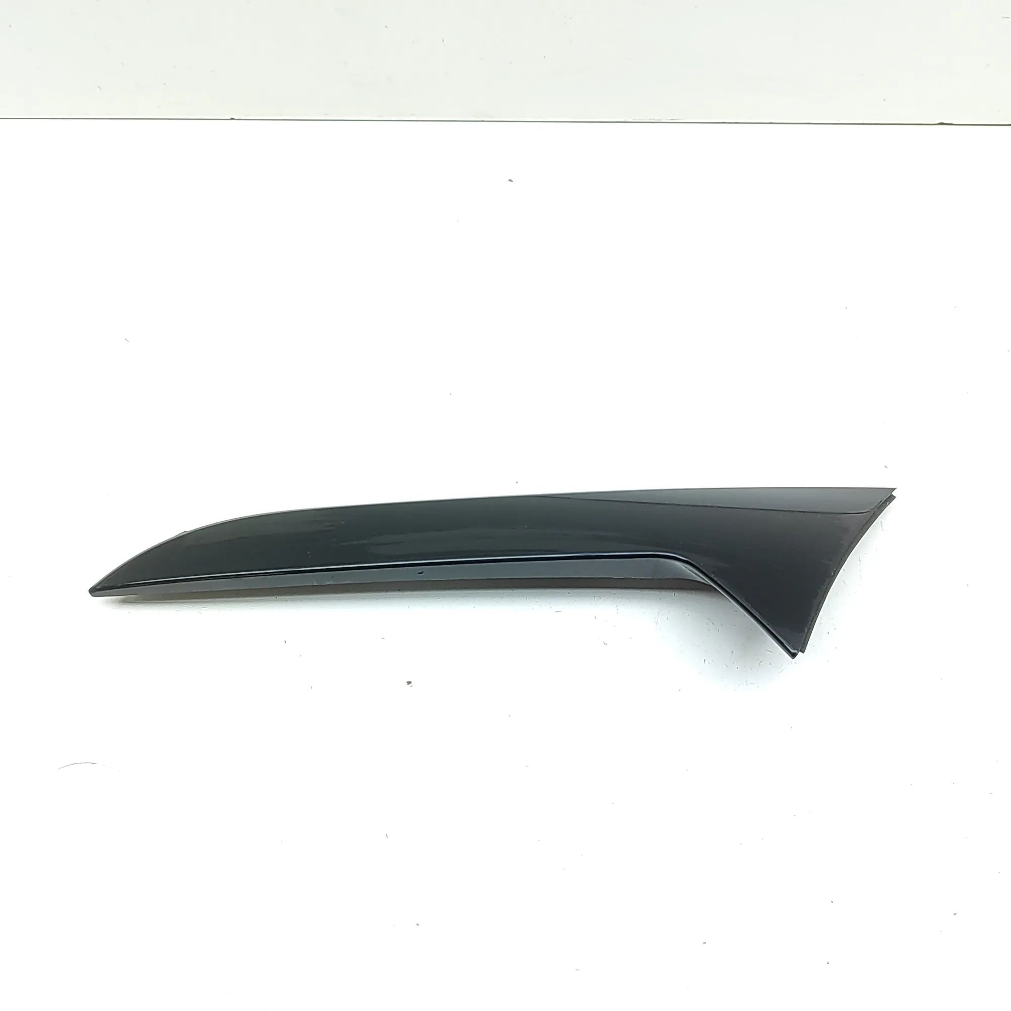 Audi Q5 (GU) Tailgate Bootlid Trim Tailgate Bootlid Trim — AUDI Q5 (GUB) (2025-......