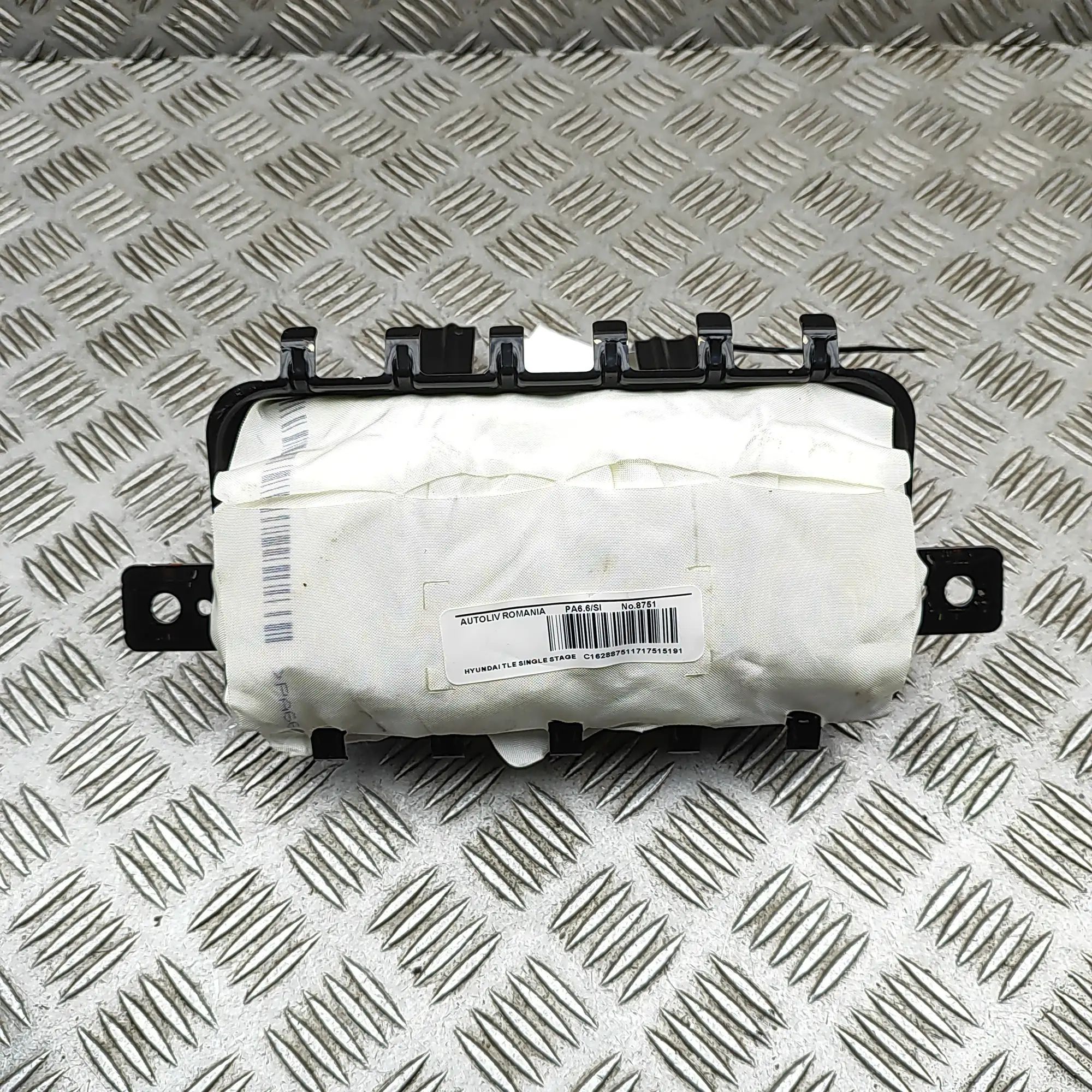 Hyundai Tucson Dashboard Safety Bag SRS Dashboard Safety Bag SRS — HYUNDAI TUCSON (TL, ...