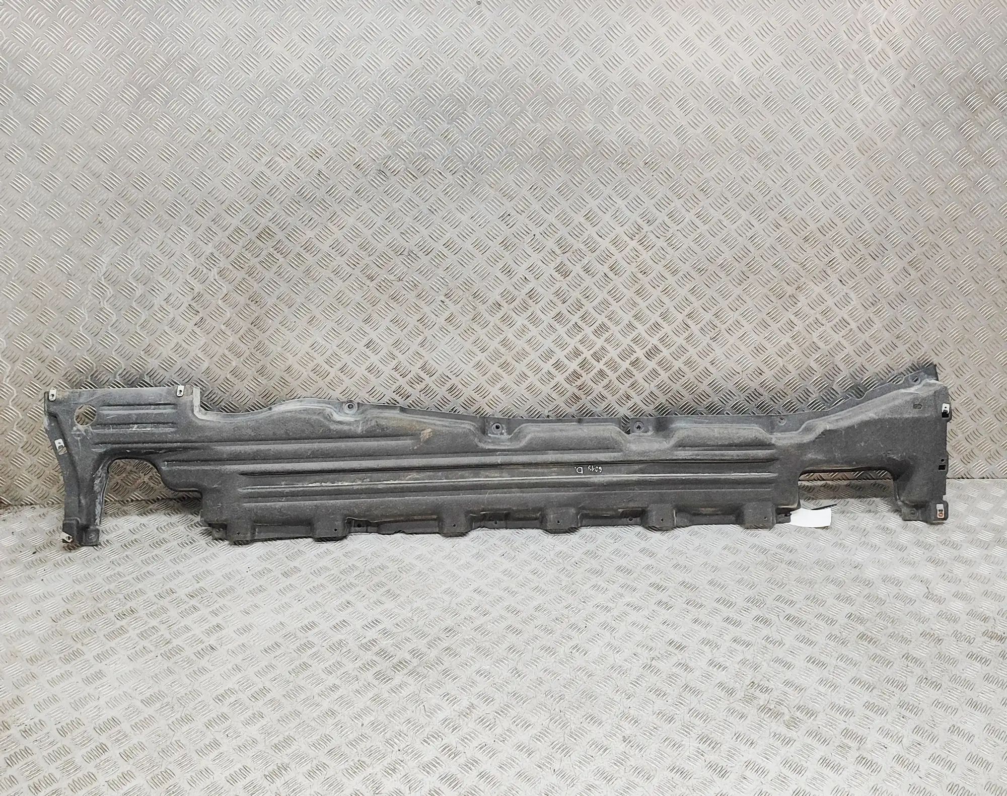 Land Rover Discovery Underbody cover — right Underbody cover — right — LAND ROVER DISCOVERY ...