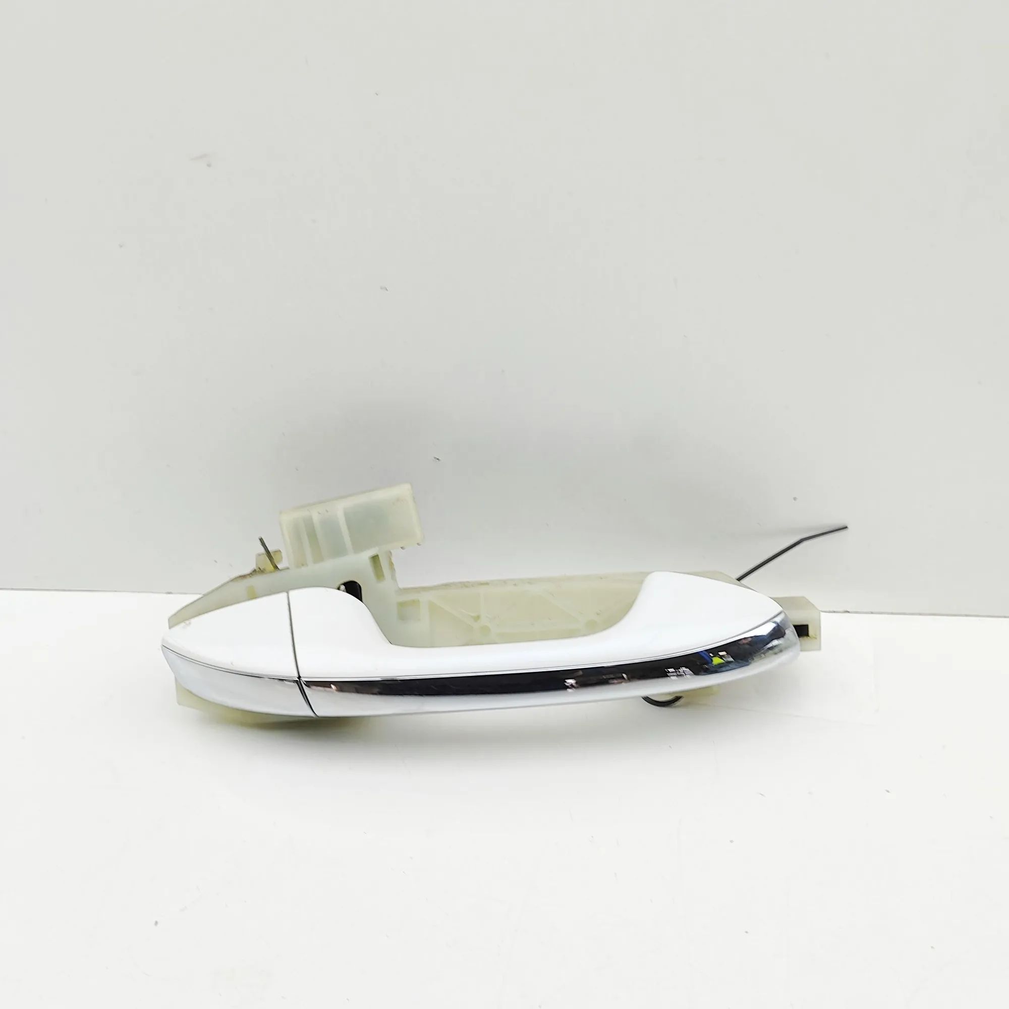 Kia Optima (JF) Exterior door handle — front right