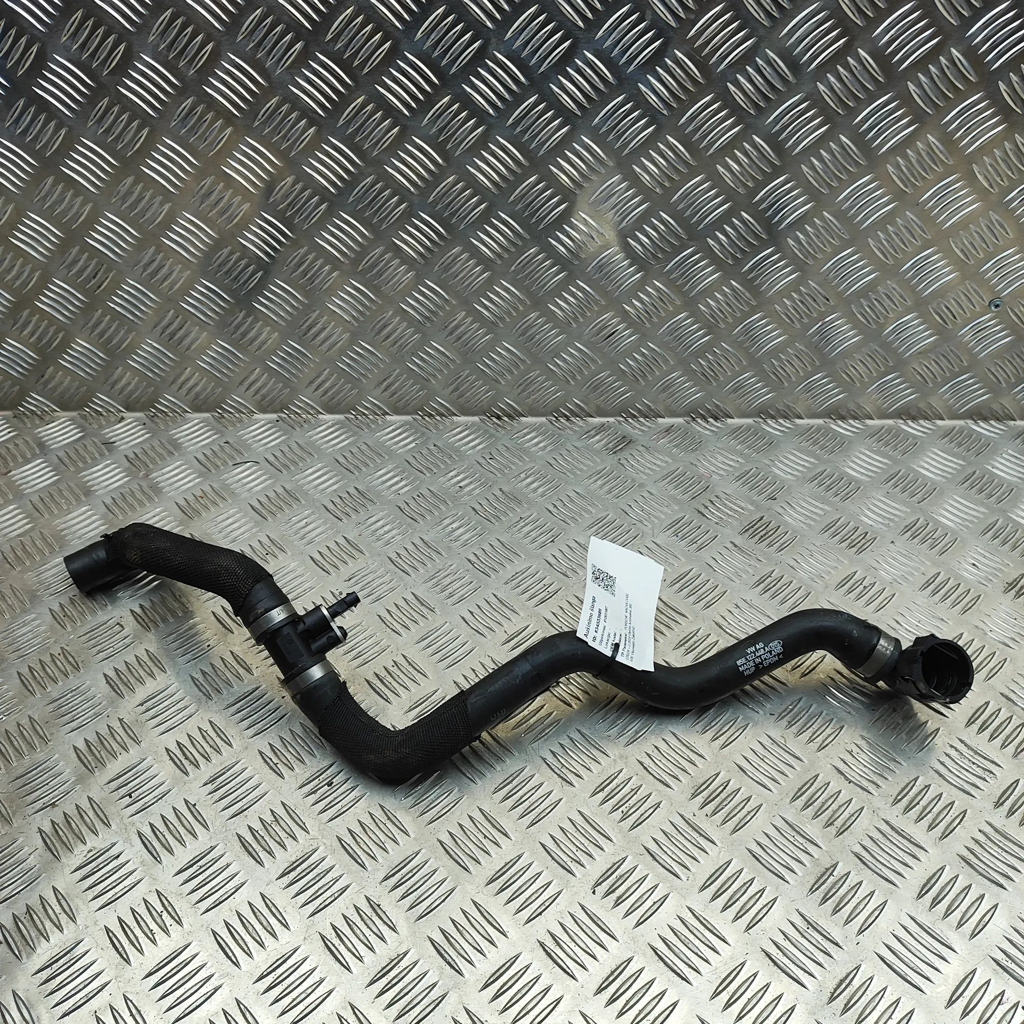 Porsche Macan (XAB) Coolant hose Coolant hose — PORSCHE MACAN (XAB) (2024-...) —...