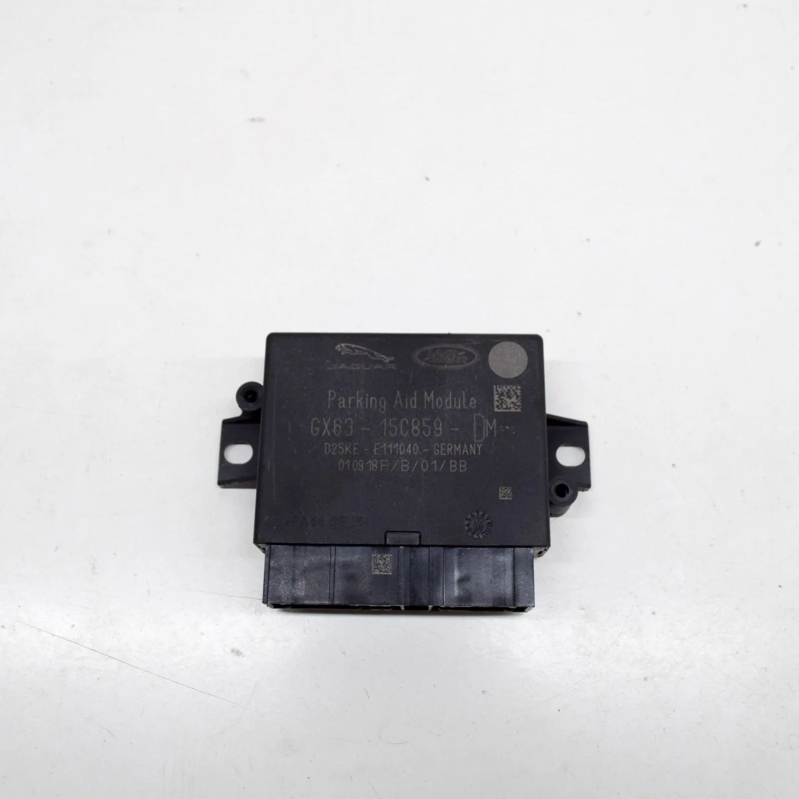 Land Rover Range Rover Evoque PDC Parking Sensor Control Unit PDC Parking Sensor Control Unit — LAND ROVER RA...