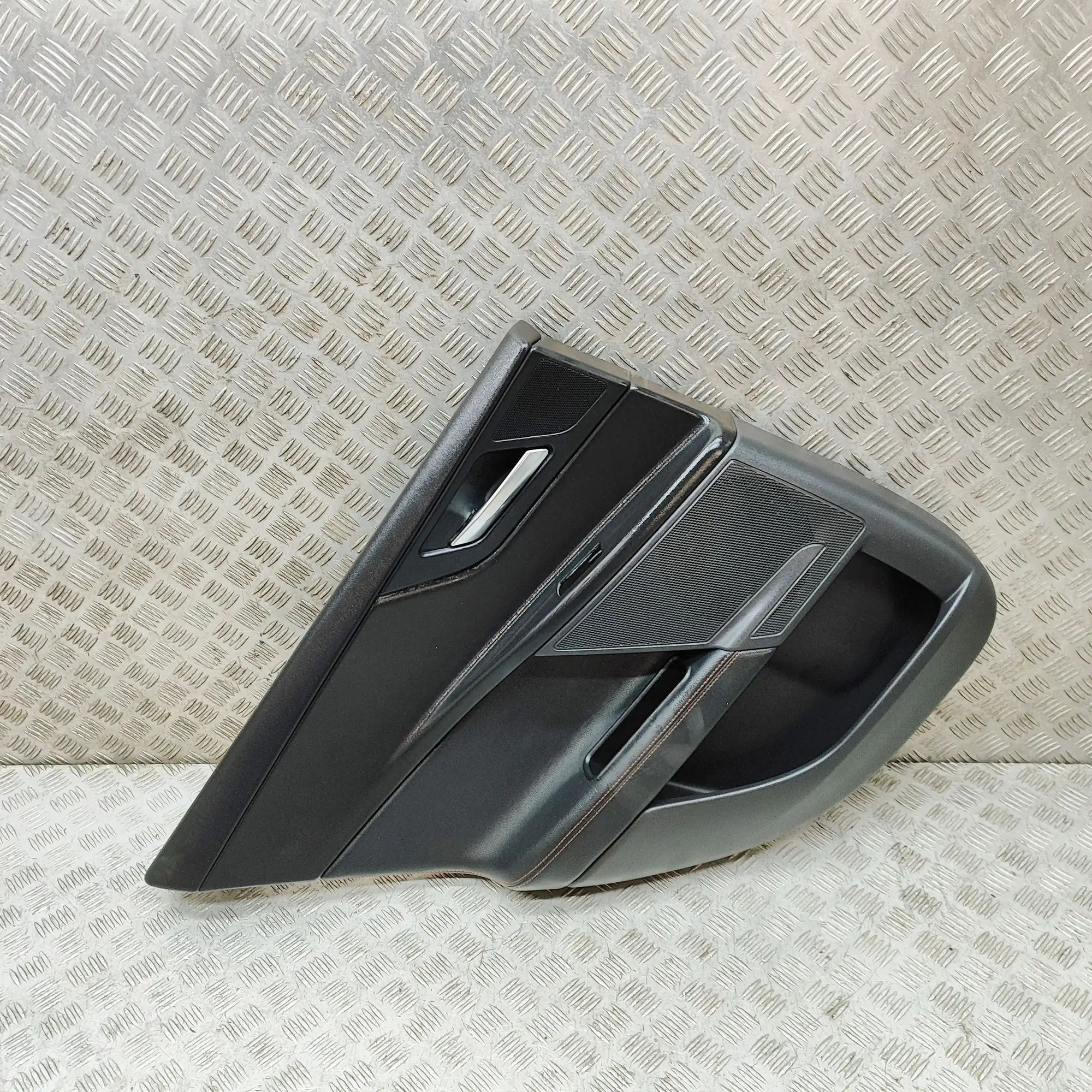 Jaguar XE Rear Left Door Panel Rear Left Door Panel — JAGUAR XE (X760) (2015-....