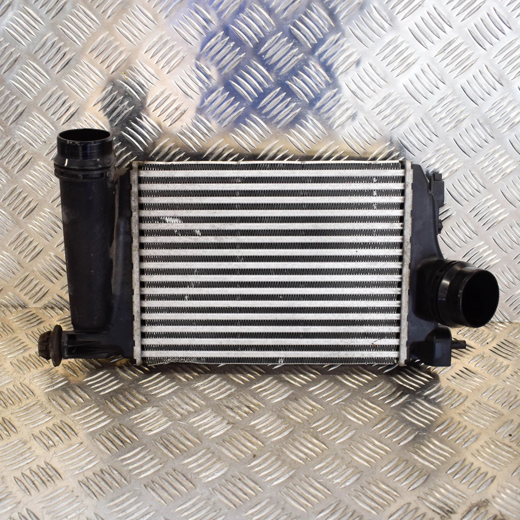 Nissan Qashqai (J11) Intercooler radiator Intercooler radiator — NISSAN QASHQAI (II J11, ...