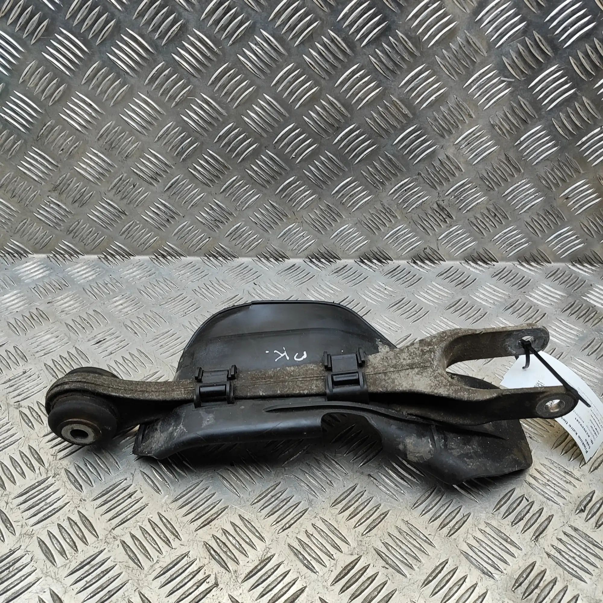 Porsche Boxster (987) Front Left Straight Control Arm Front Left Straight Control Arm — PORSCHE BOXST...