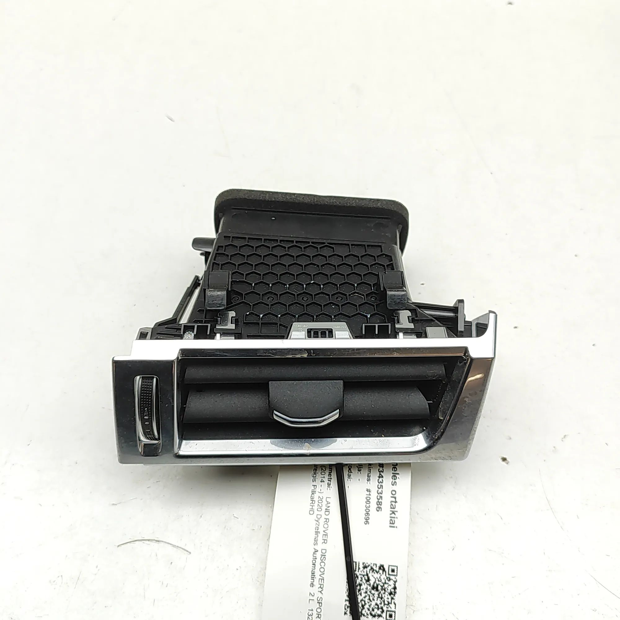 Land Rover Discovery Sport Dashboard Air Vents Dashboard Air Vents — LAND ROVER DISCOVERY SPOR...