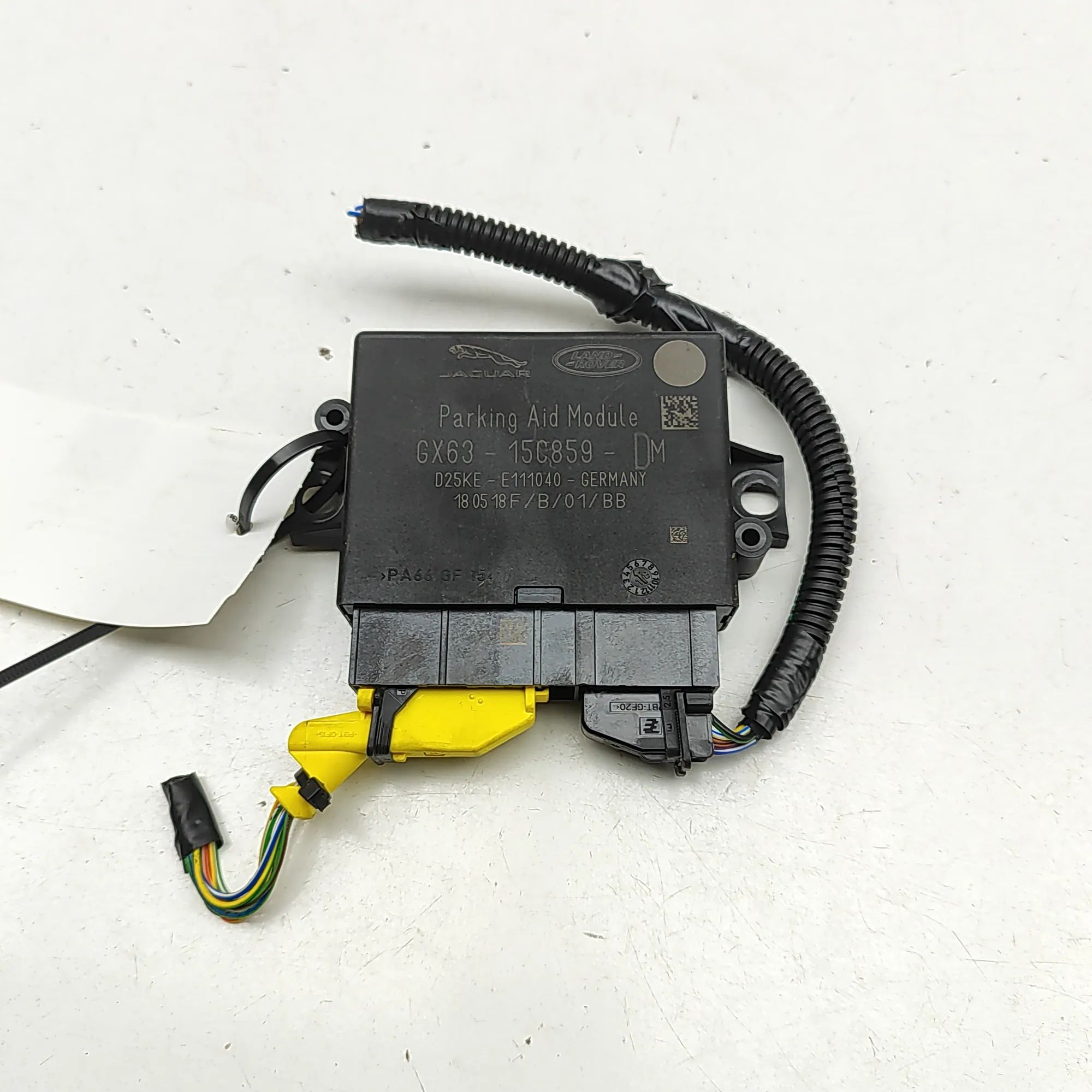 Land Rover Discovery Sport PDC Parking Sensor Control Unit PDC Parking Sensor Control Unit — LAND ROVER DI...