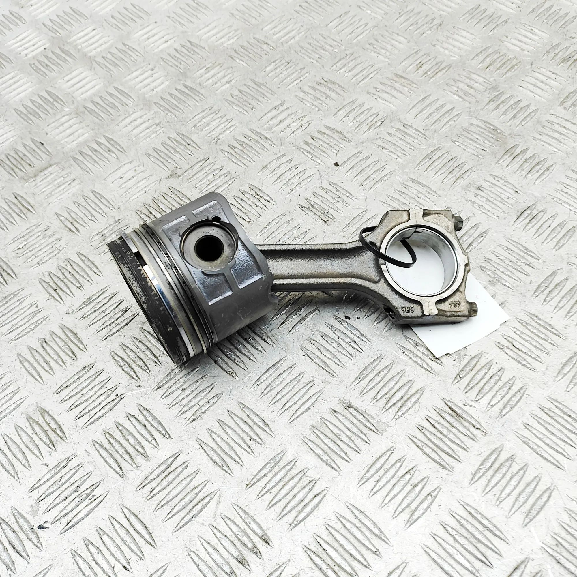BMW X5 (E53) Piston Piston — BMW X5 (E53) (2000-2007) — 7786998,224...