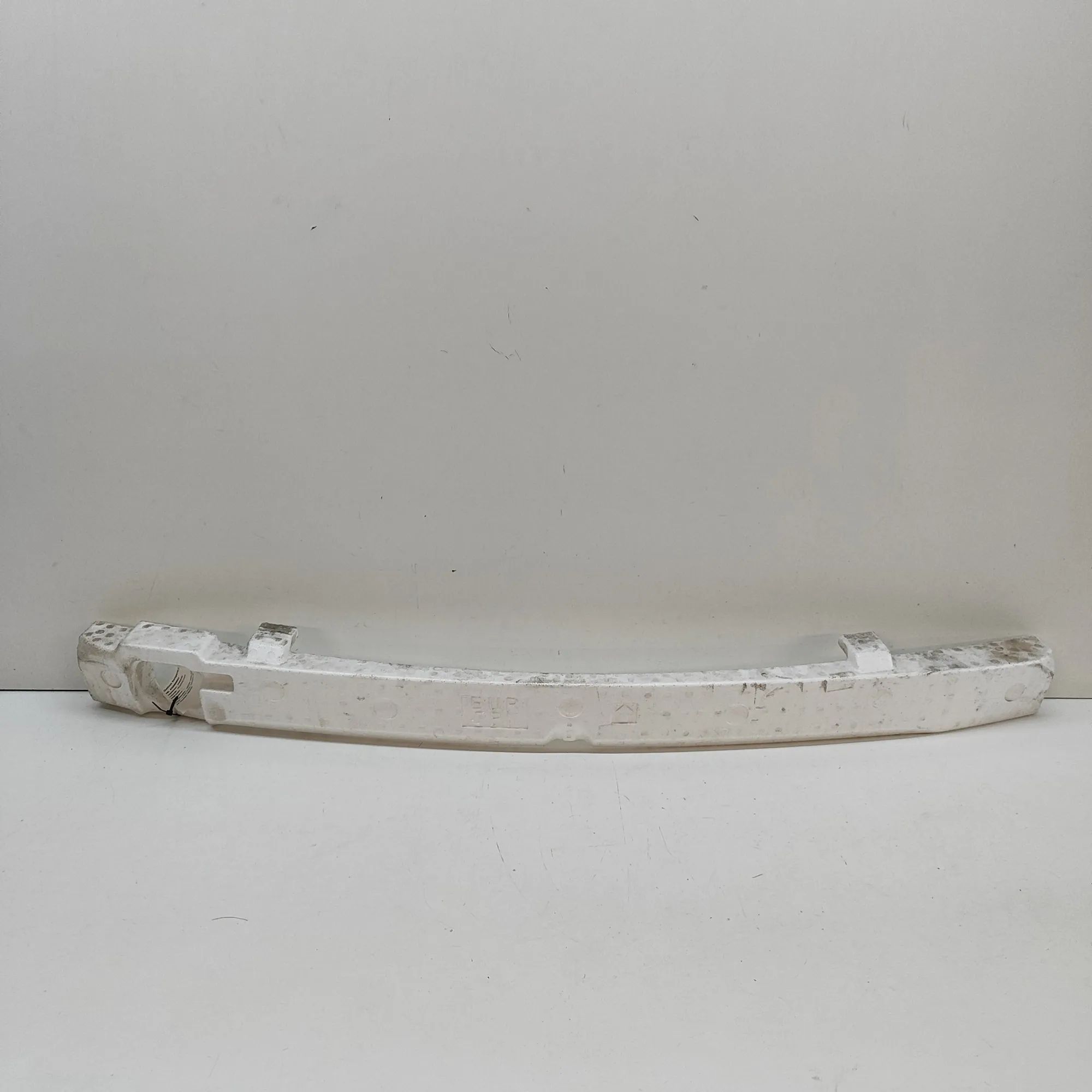 Nissan Ariya Rear bumper foam absorber Rear bumper foam absorber — NISSAN ARIYA (FE0) ...