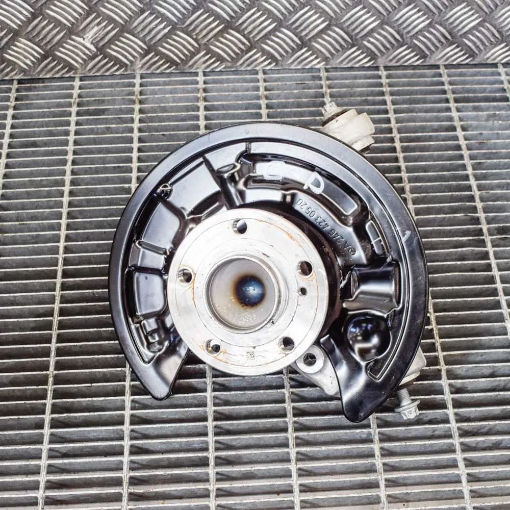 Mercedes-Benz GLA (X156) Rear Right Wheel Hub Rear Right Wheel Hub — MERCEDES BENZ GLA (X156)...