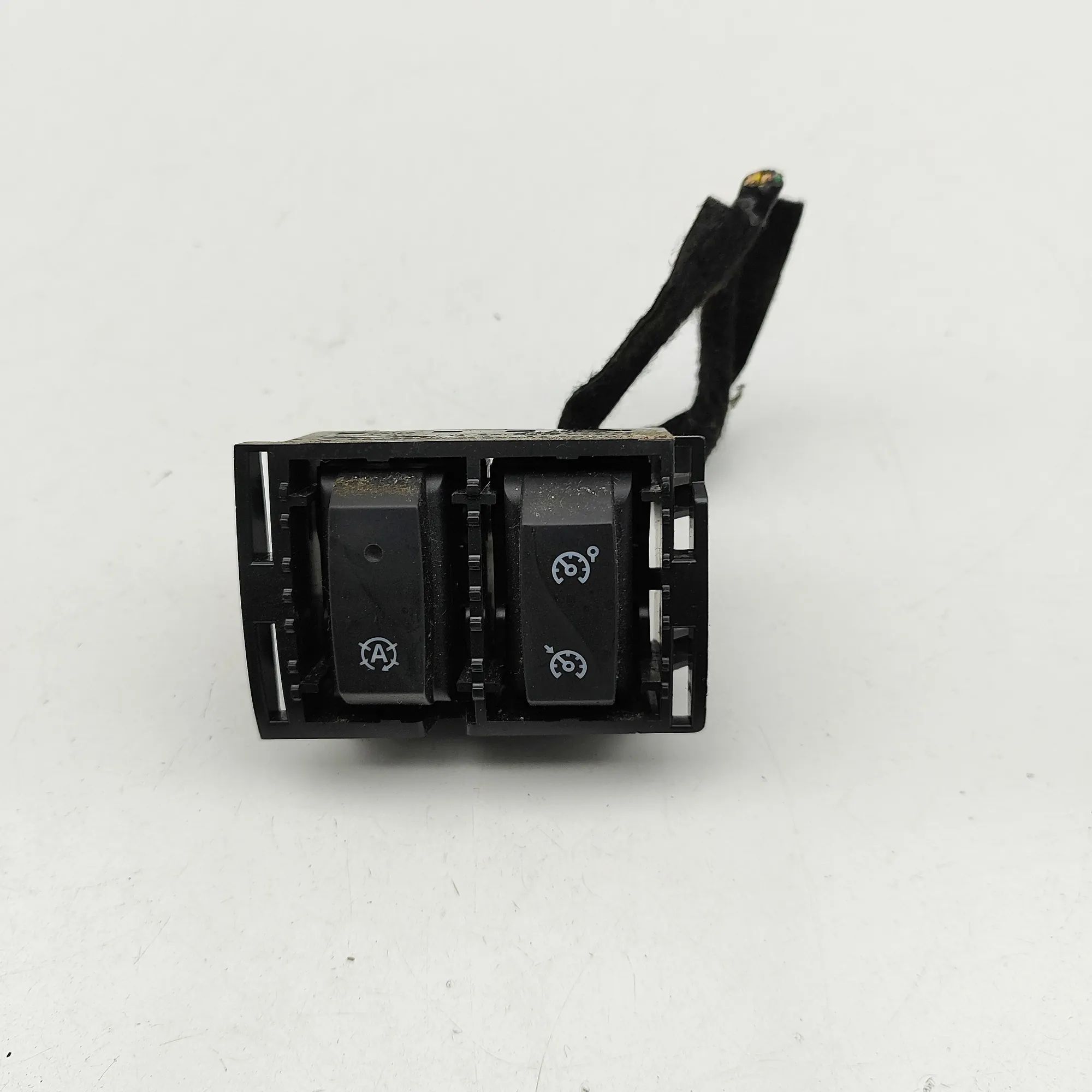 Opel Vivaro (B) Button Switch Panel Button Switch Panel — OPEL VIVARO (Combi) (2014...