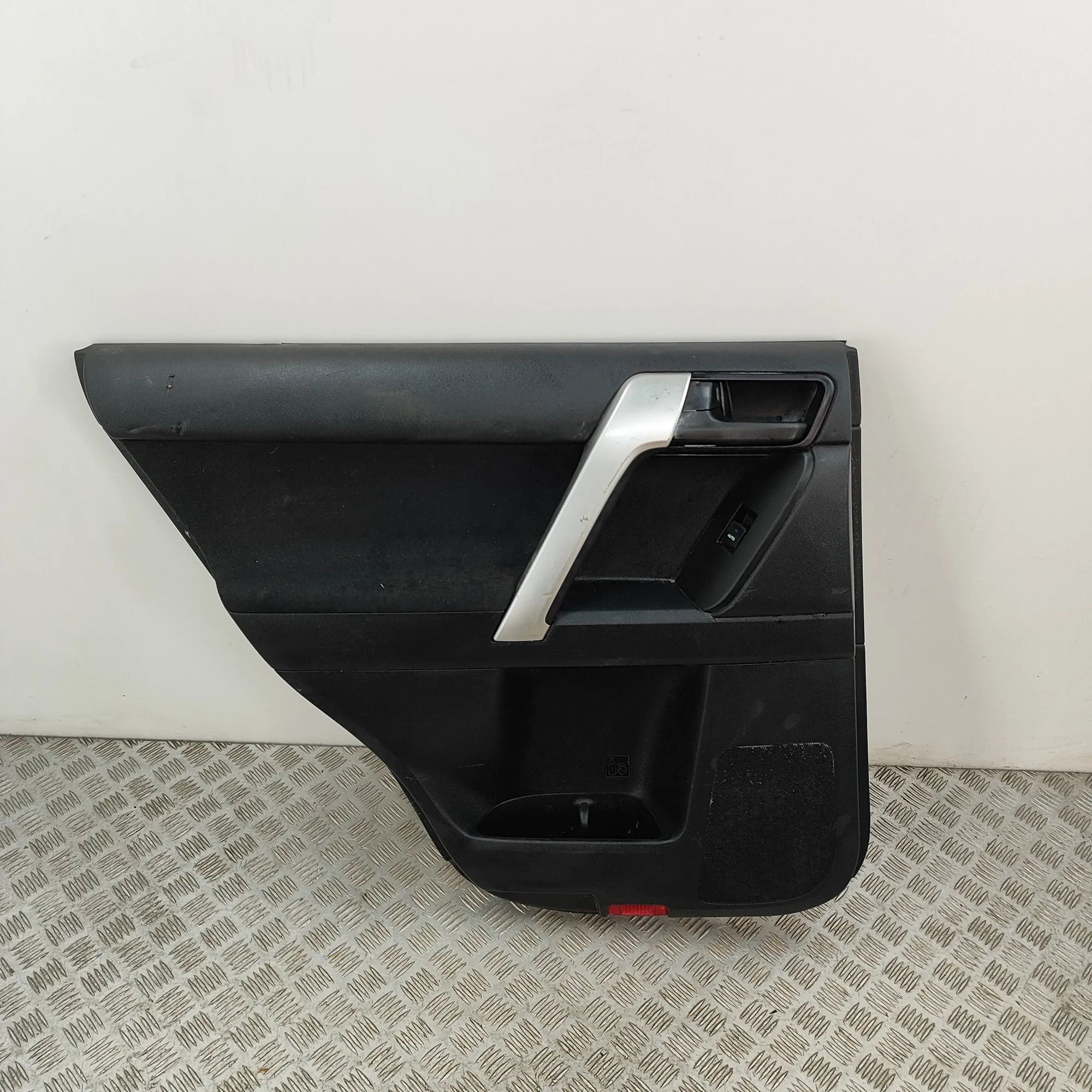 Toyota Land Cruiser 150 Rear Left Door Panel Rear Left Door Panel — TOYOTA LAND CRUISER (_J1...