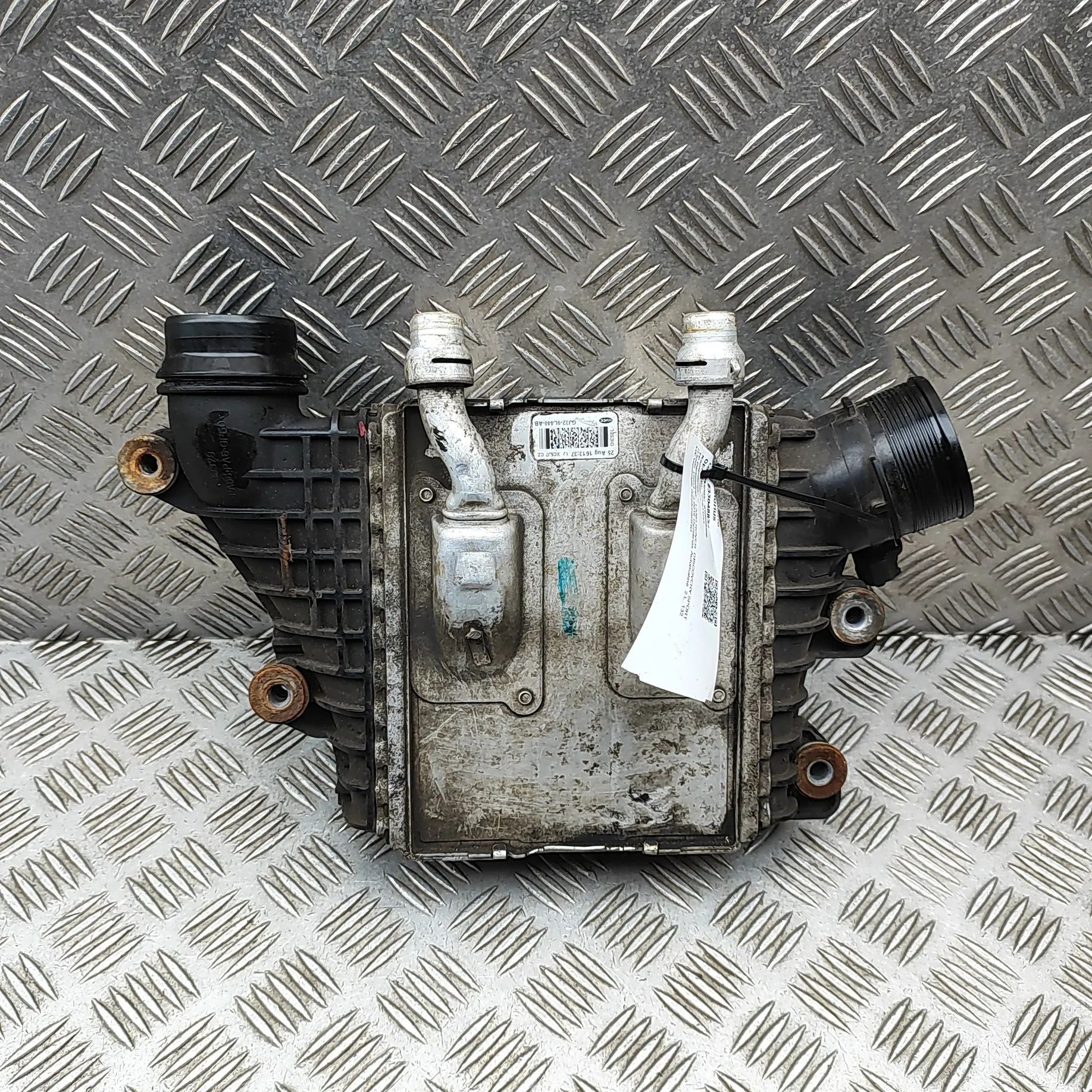 Land Rover Discovery Sport Intercooler radiator Intercooler radiator — LAND ROVER DISCOVERY SPO...