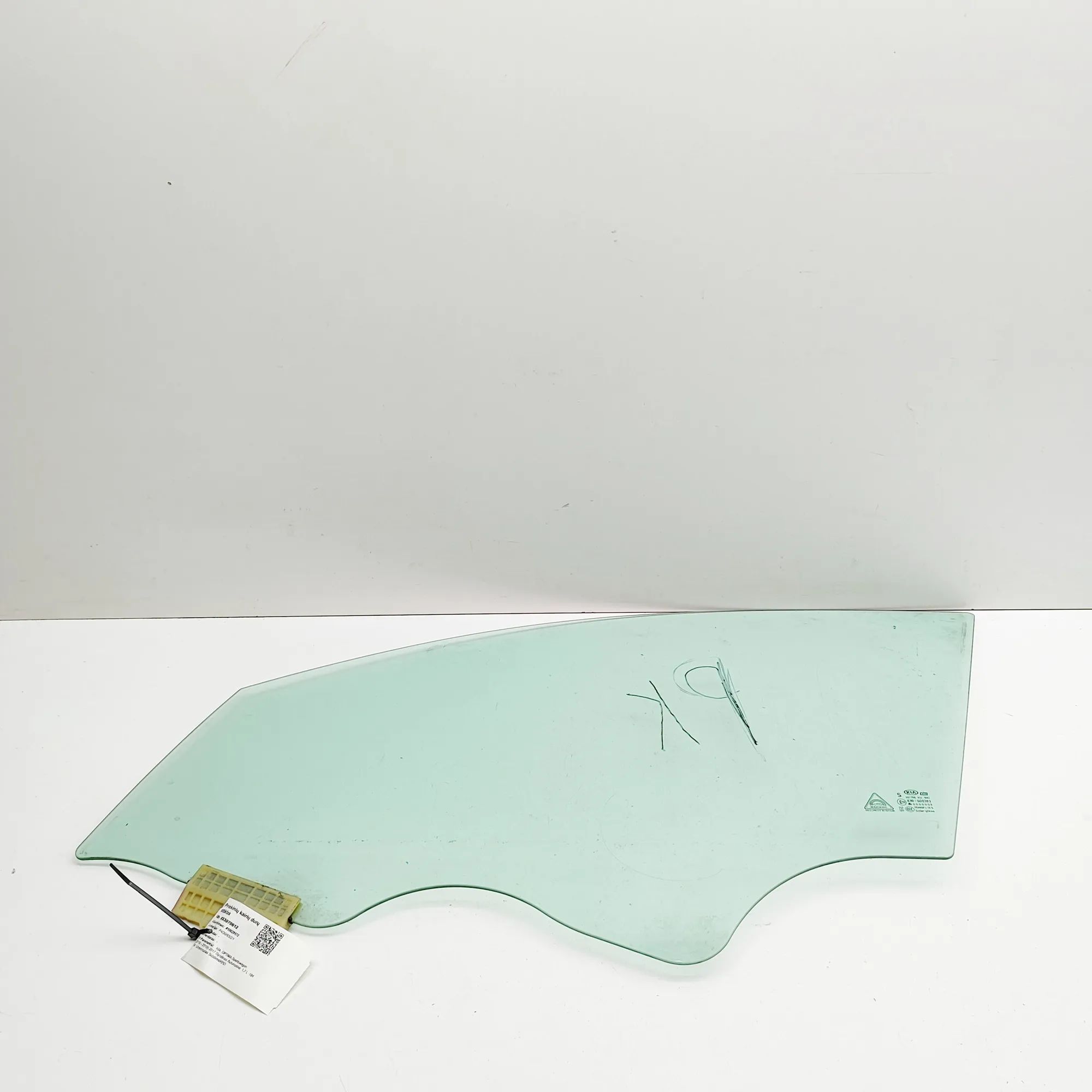 Kia Optima (JF) Front Left Door Window