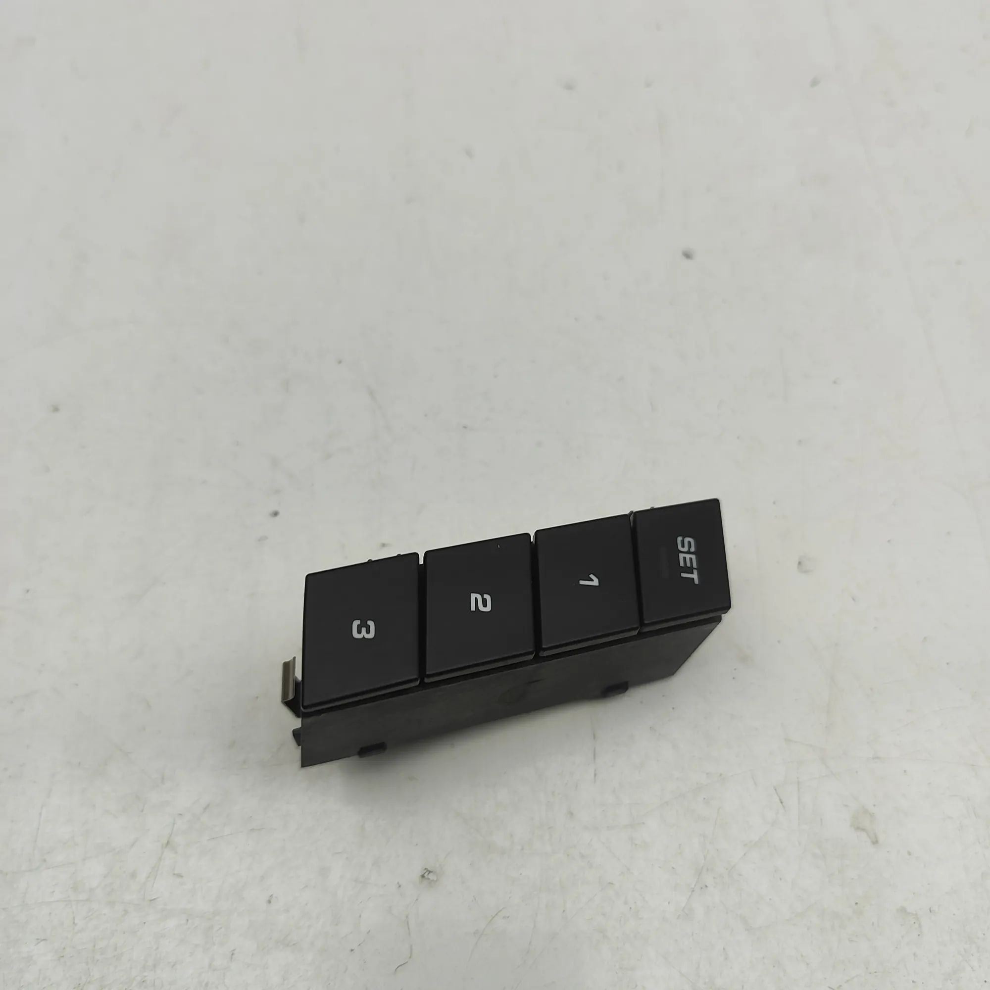 Porsche Cayenne Right Seat Control Buttons Right Seat Control Buttons — PORSCHE CAYENNE (C...