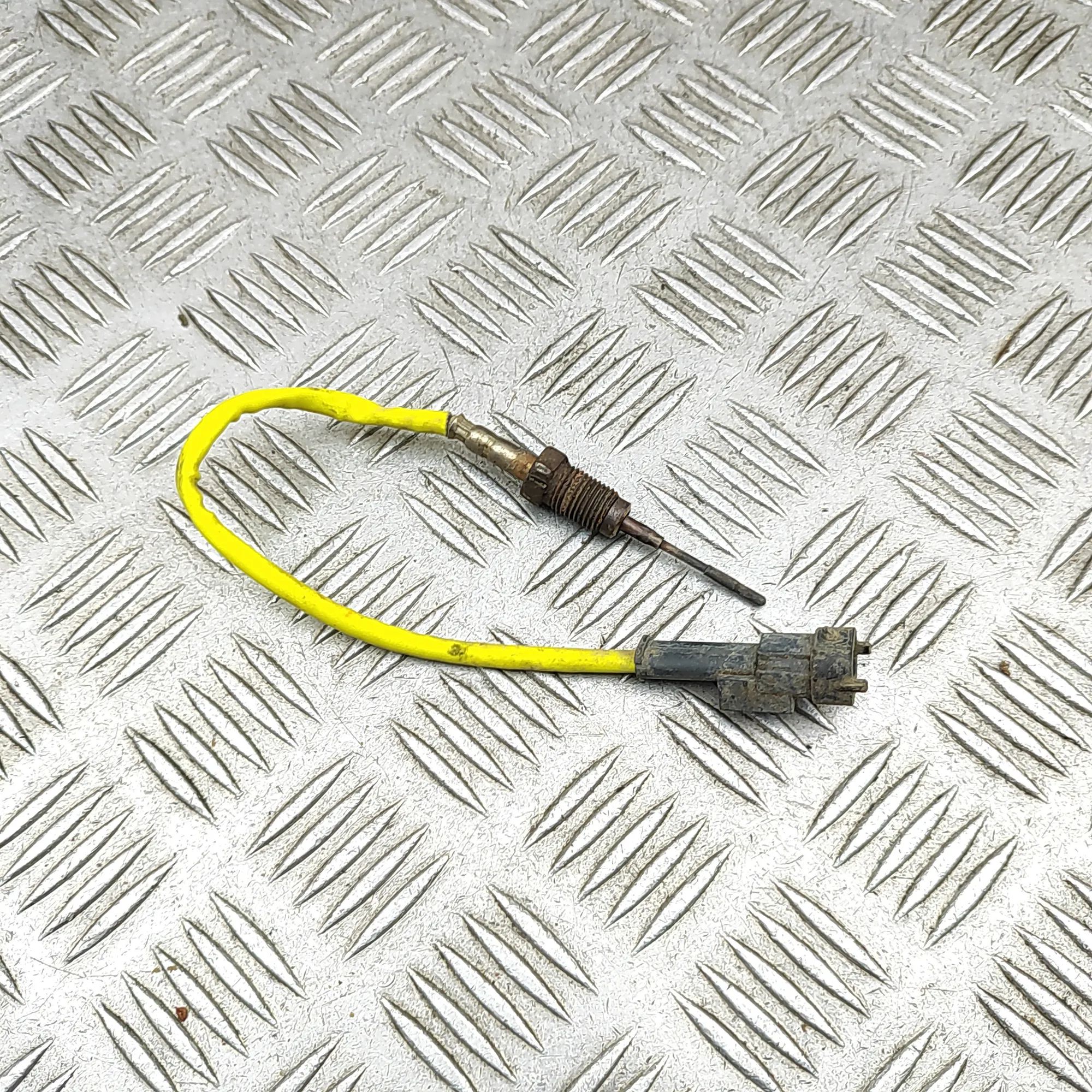 Iveco Daily temperature sensor Temperature Sensor — IVECO DAILY (VI Flatbed) (...