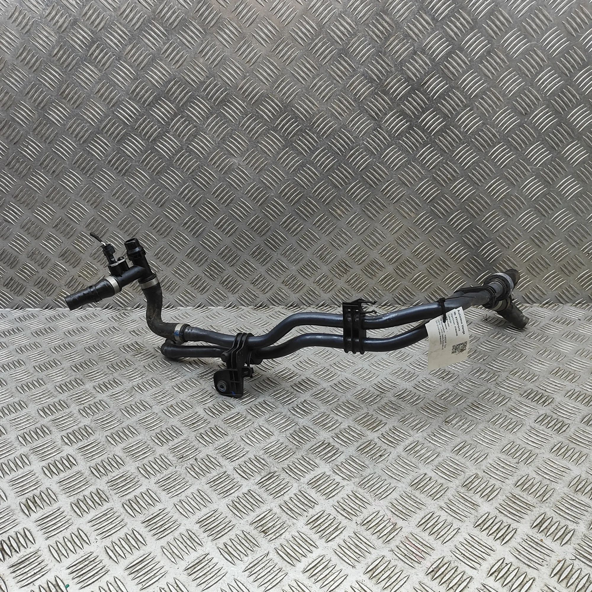 Porsche Taycan Шланг системы охлаждения Coolant hose — PORSCHE TAYCAN (2019-...) — 9J18...