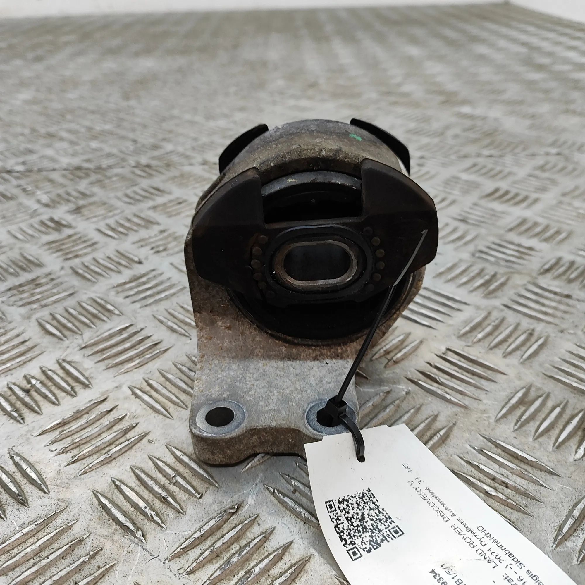 Land Rover Discovery Gearbox mount Gearbox mount — LAND ROVER DISCOVERY (V L462) (...