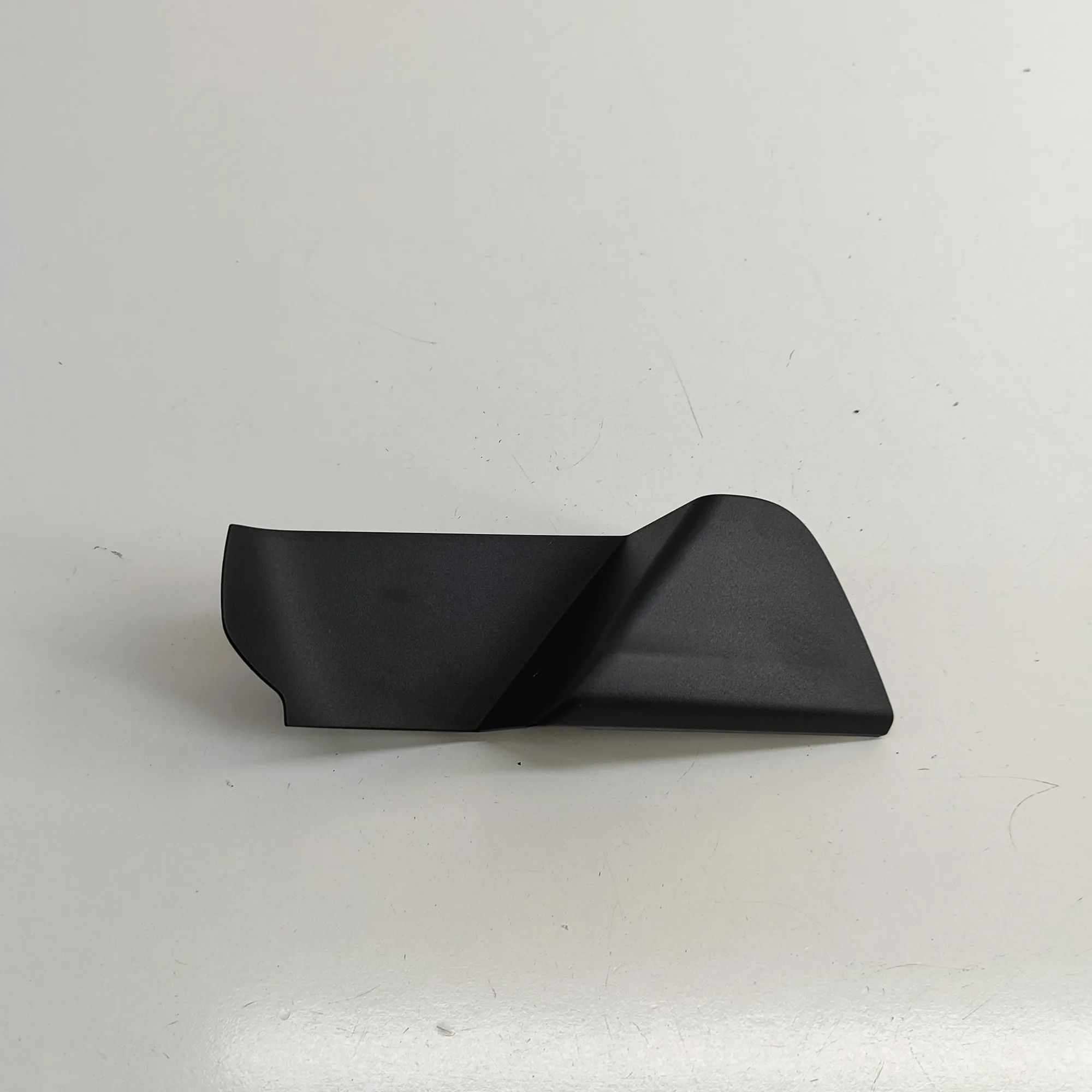 Mazda 3 (BP) Door panel trim — rear left Door panel trim — rear left — MAZDA CX-3 (0 DM)...